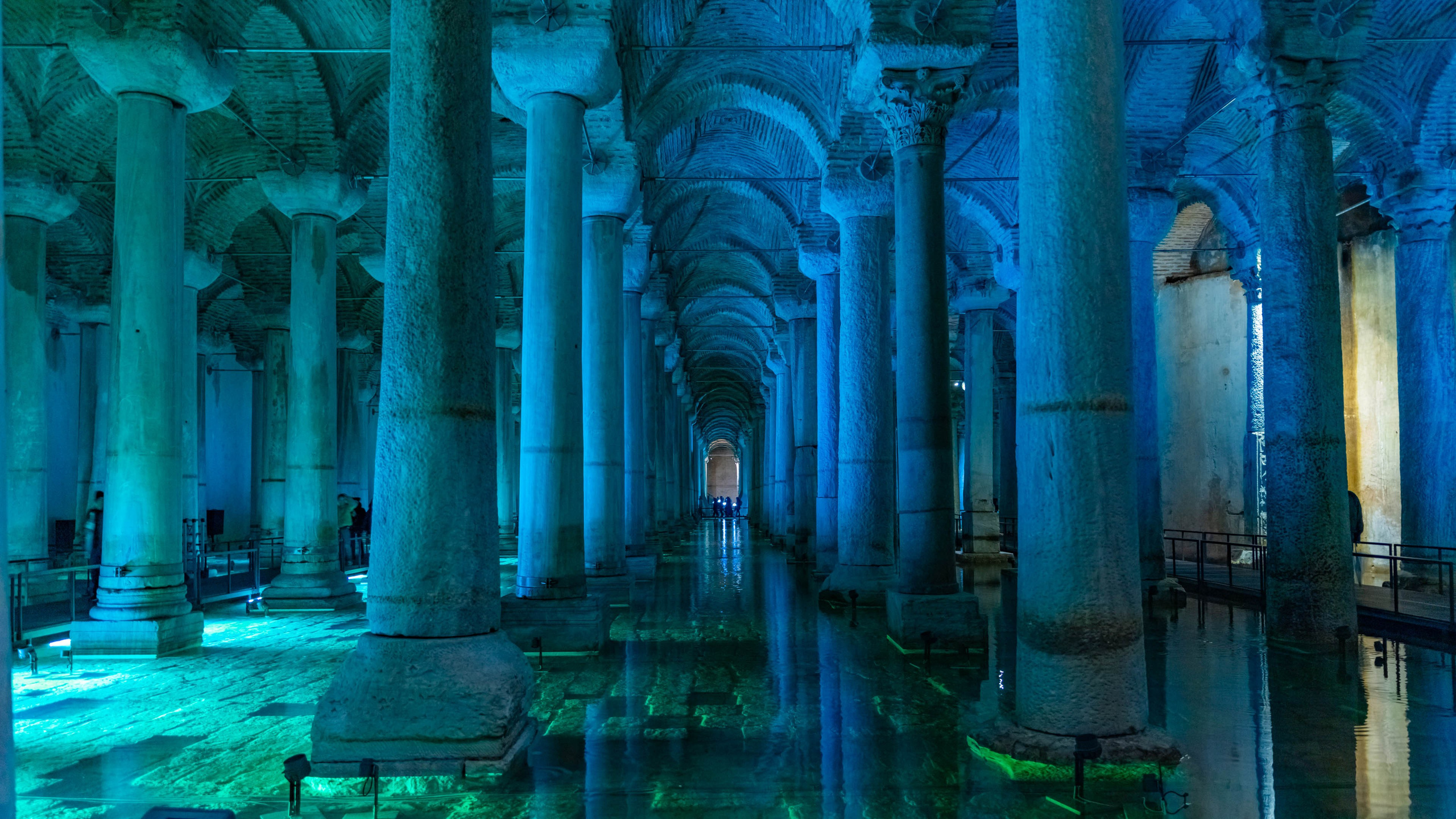 2025 0 2. Греция, Метеоры — Турция, Стамбул. Фотографии