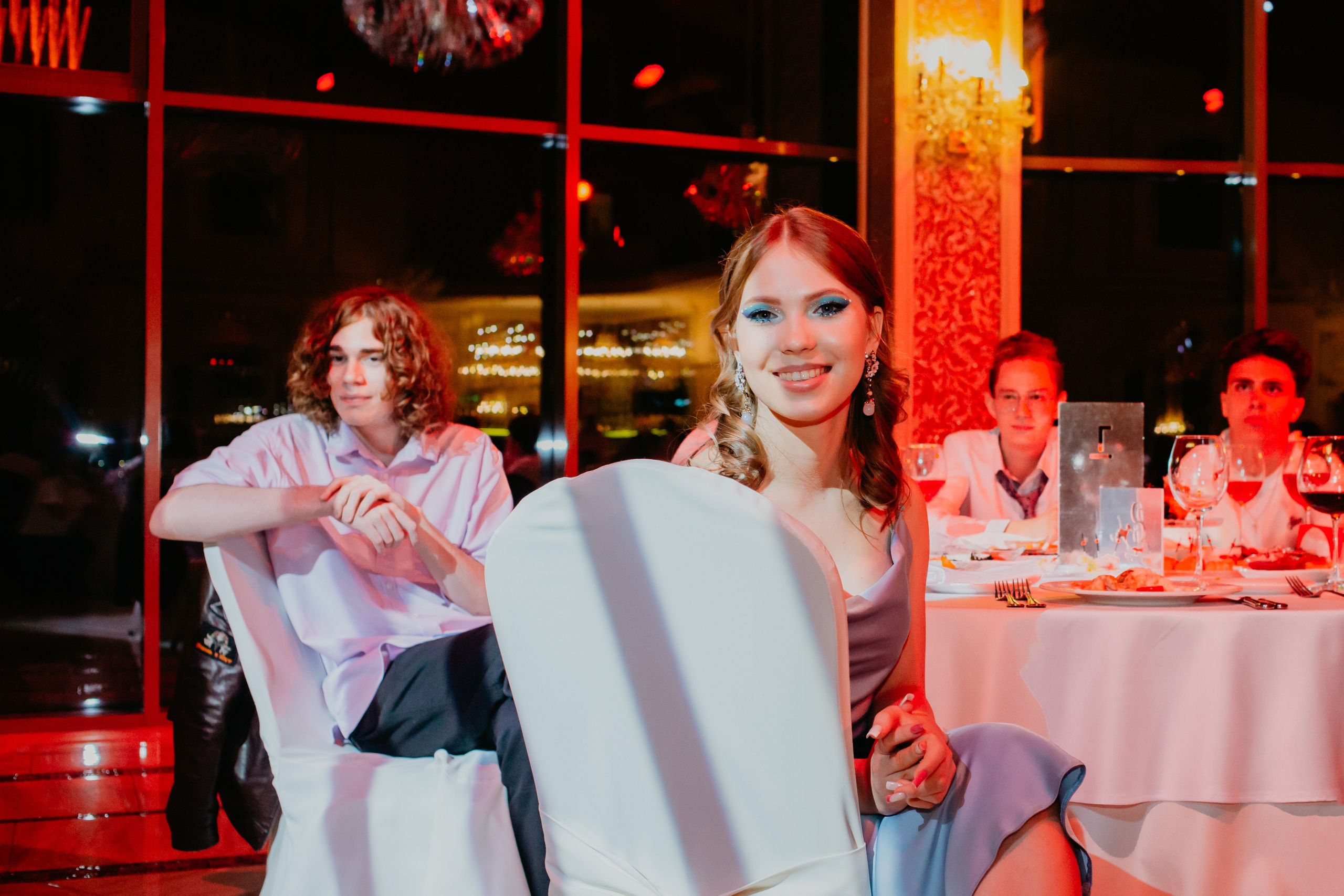 Выпускной. 11 лицей. Фотограф в Челябинске Ополихина Анна