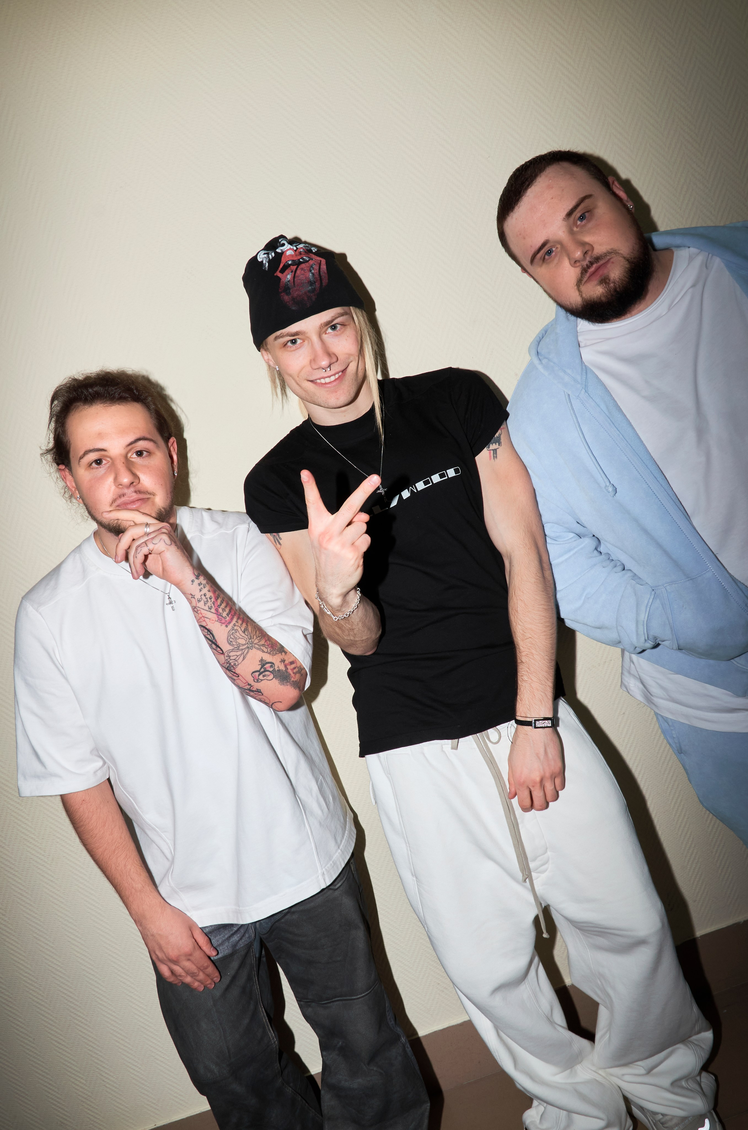 Blink/ nleeei, unique, artem shilovets. Главная