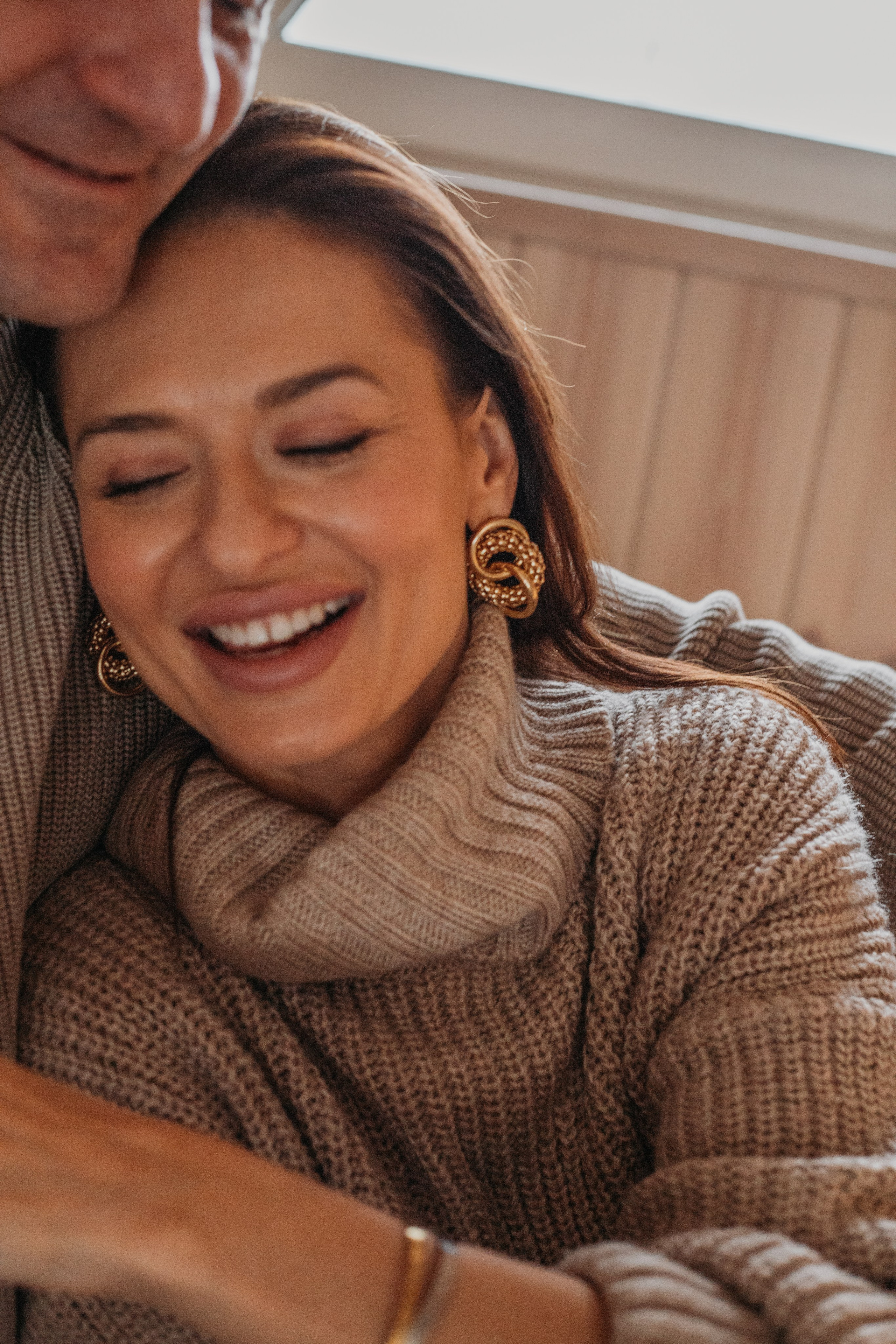 Новогодняя съемка в домике, для семьи Вероники. Венера Гайн. Репортажный фотограф  Тюмень. Обучение фотографии с 0