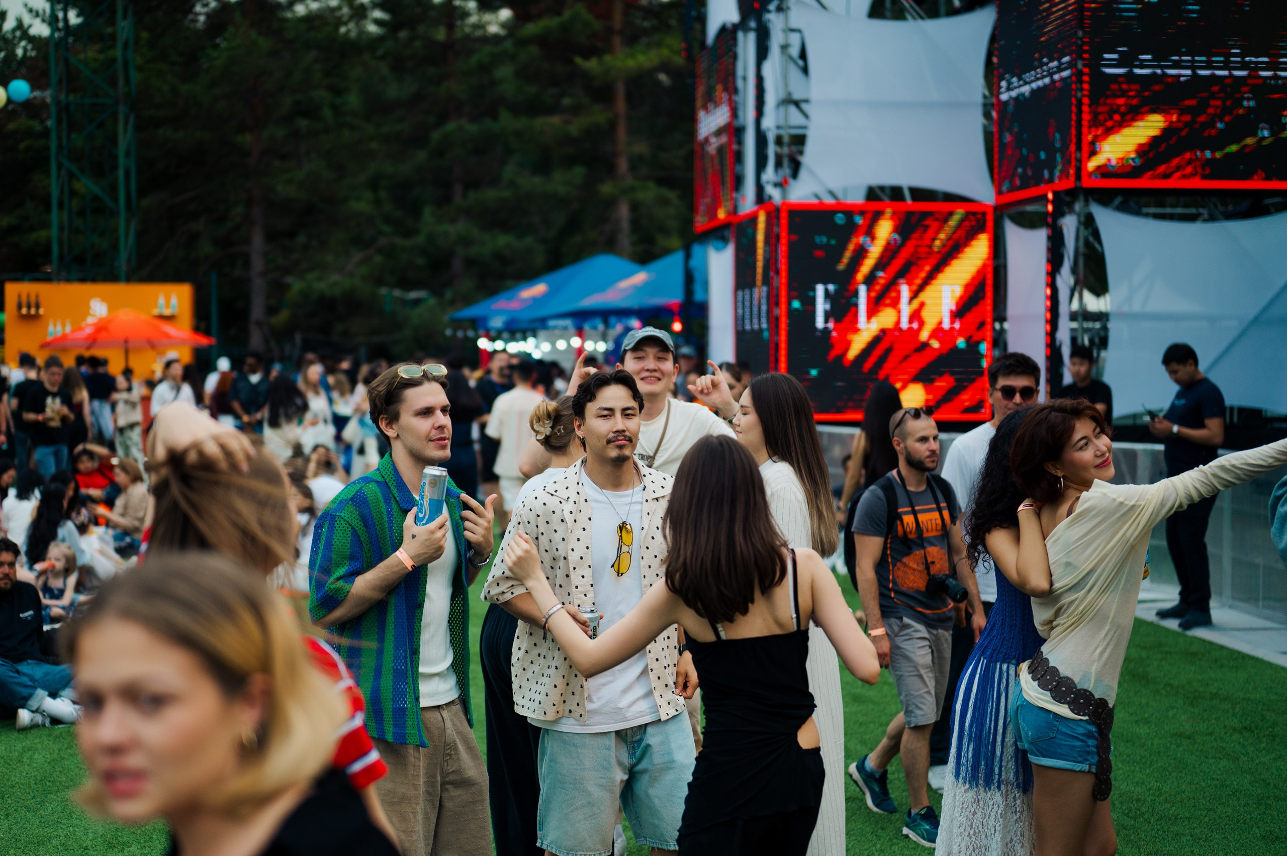 Пикник — 2025. Фотограф в Алматы — Алексей Коньков | Репортаж, свадьбы, портреты, Love story