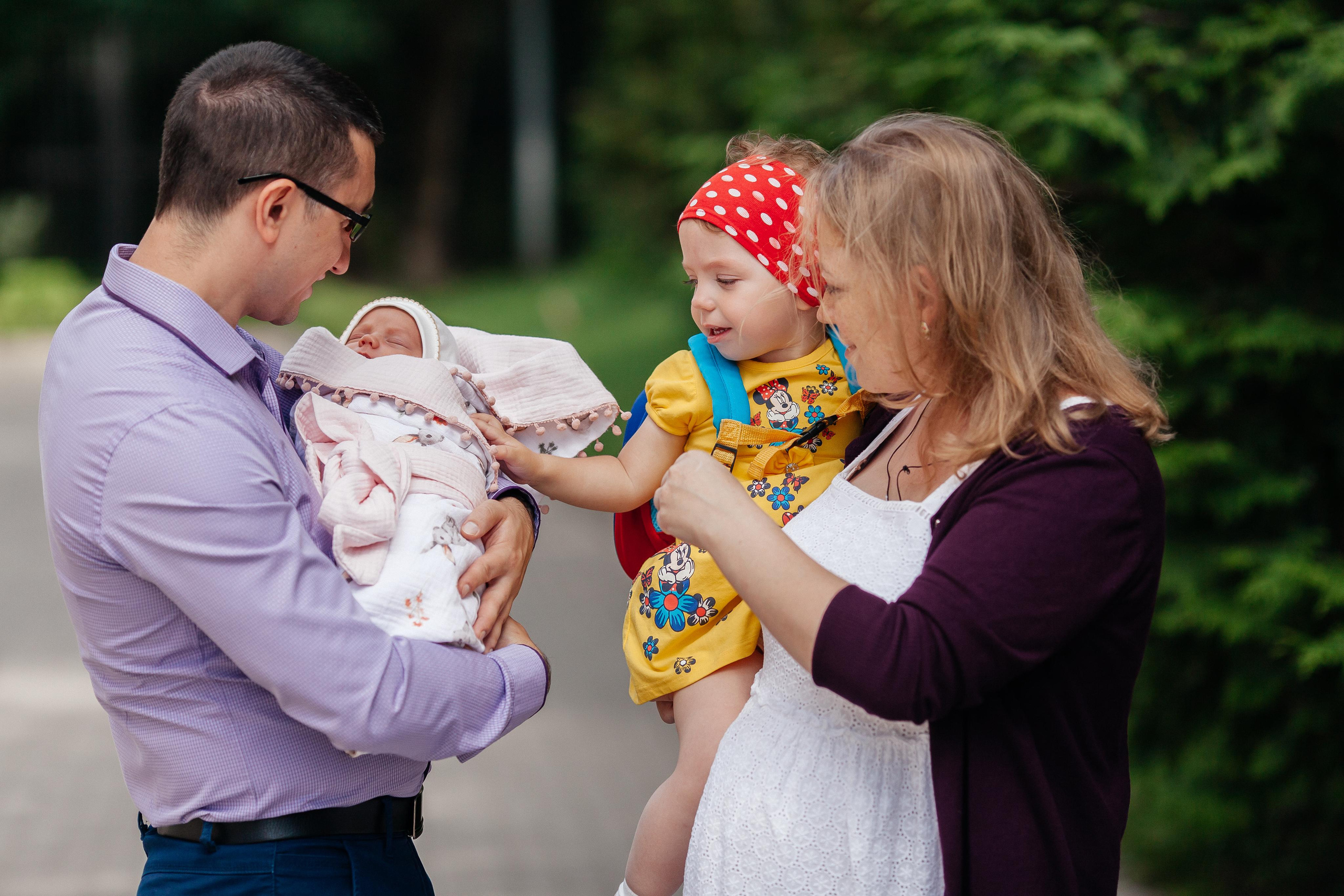Выписка ребенка из Перинатального центра города Ставрополя. Фотограф Ставрополь Пятигорск Елизавета Дарина