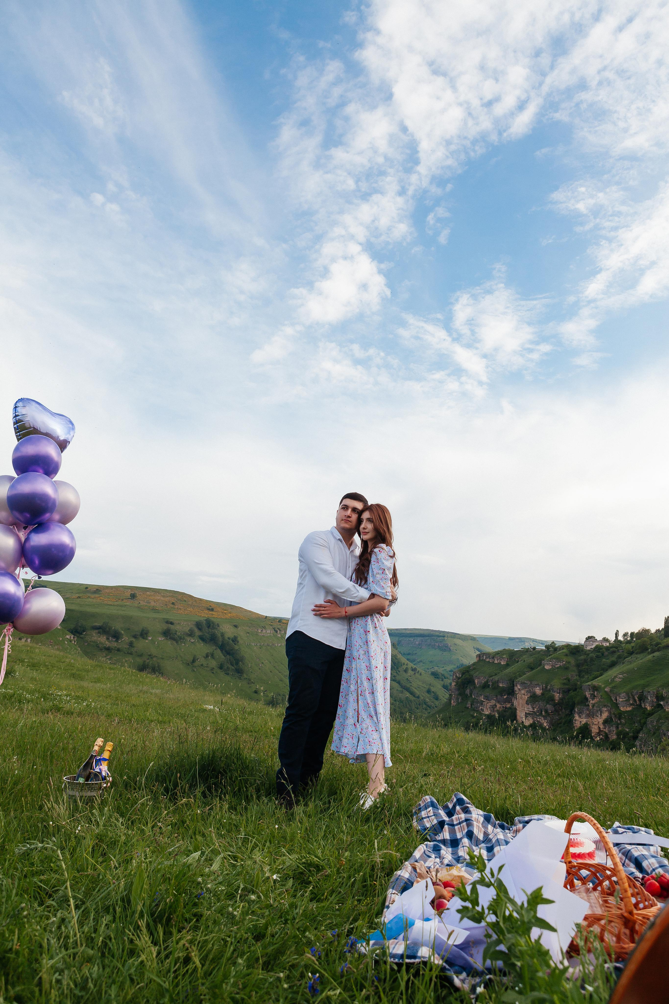 Предложение руки и сердца — Березовское ущелье Кисловодск. Фотограф Ставрополь Пятигорск Елизавета Дарина