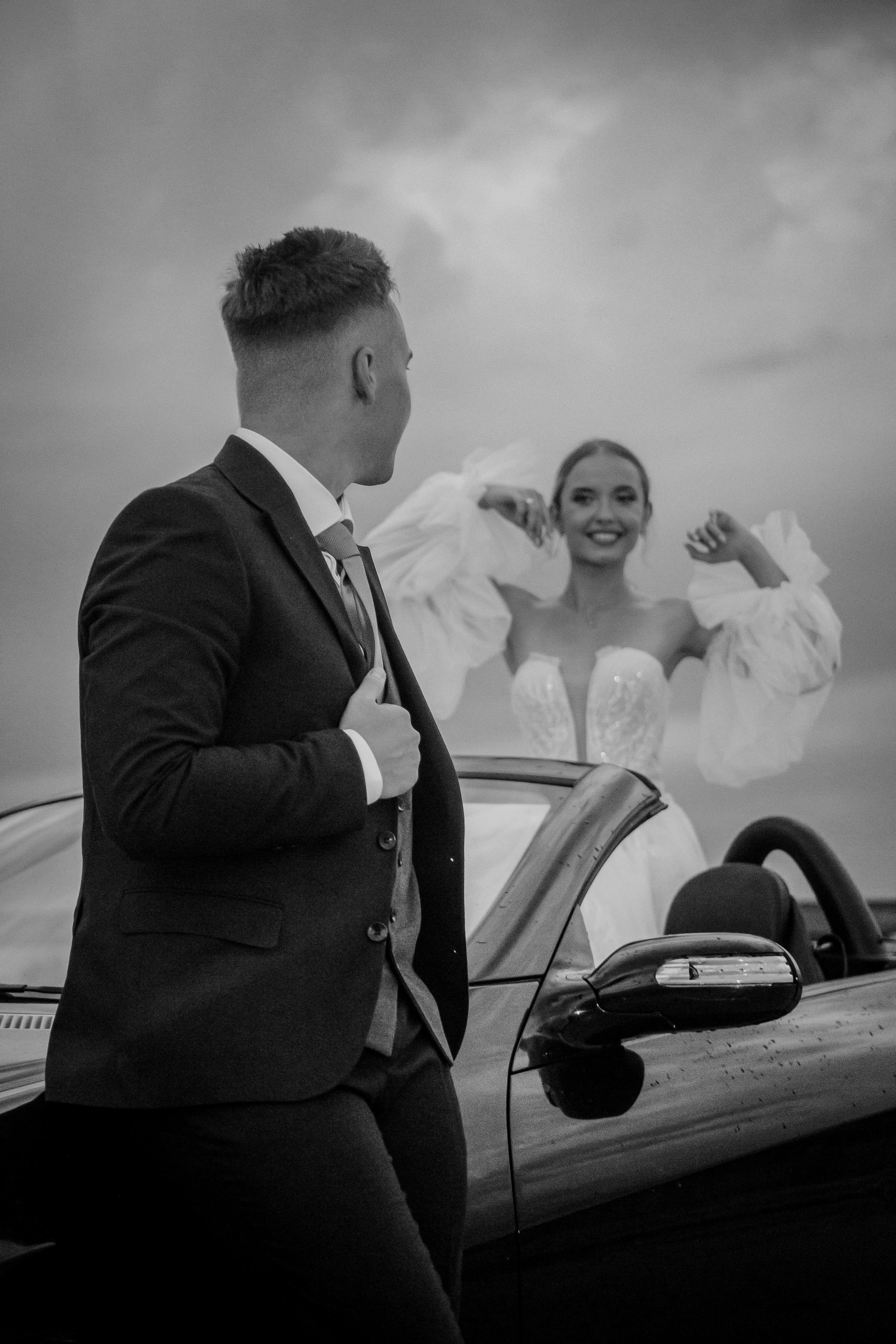 Свадебная фотосессия в автомобиле в городе Ставрополь. Фотограф Ставрополь Пятигорск Елизавета Дарина