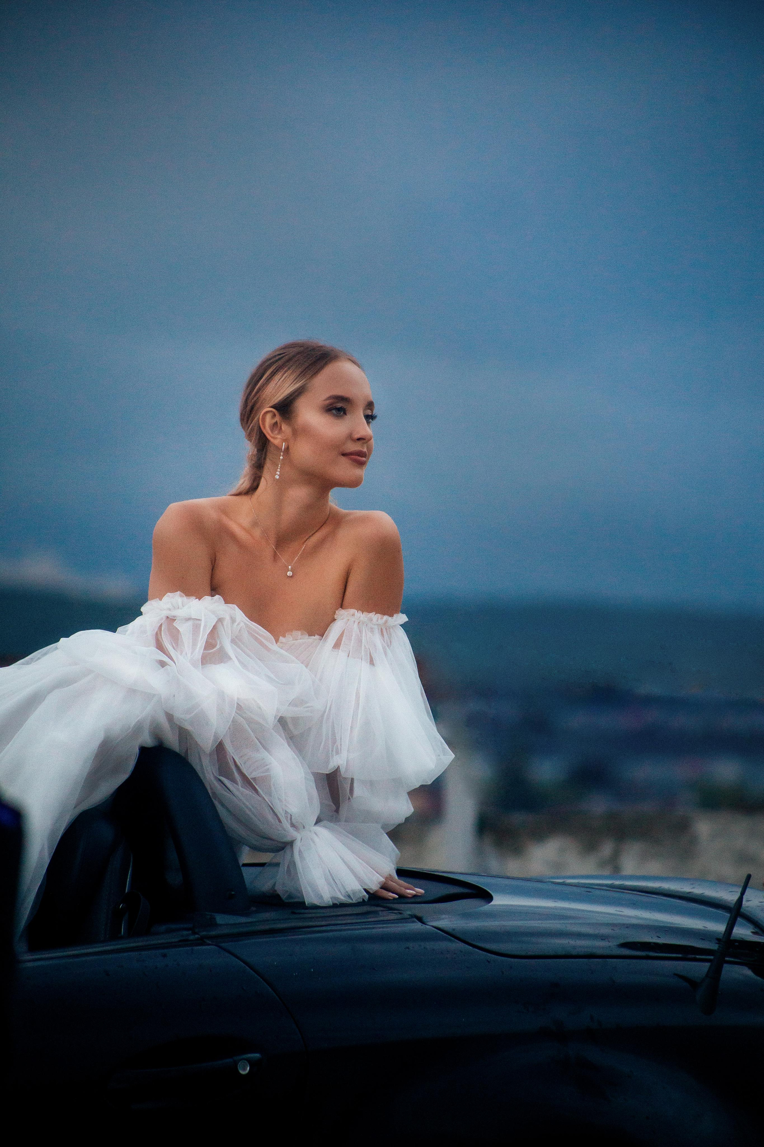 Свадебная фотосессия в автомобиле в городе Ставрополь. Фотограф Ставрополь Пятигорск Елизавета Дарина