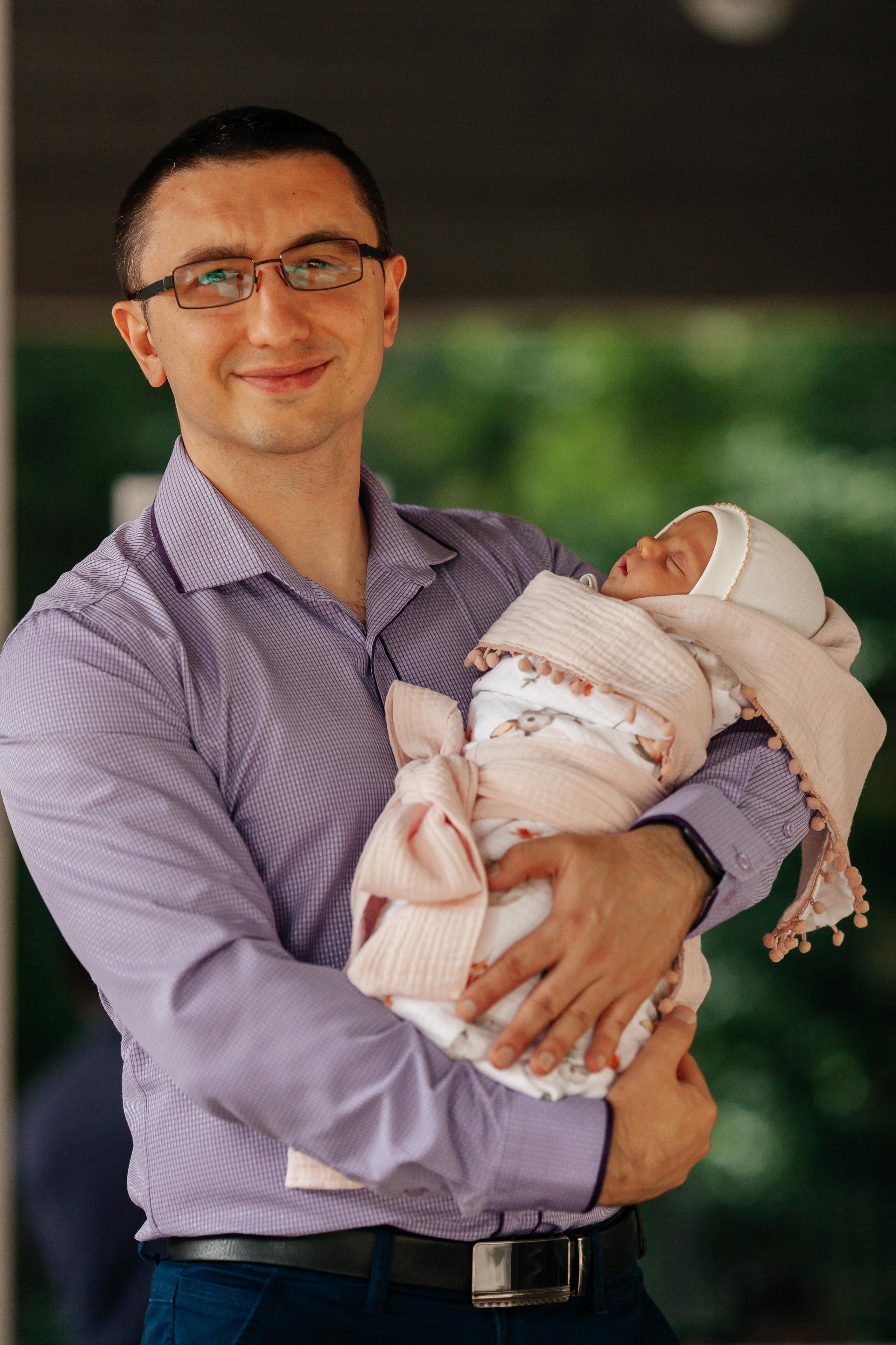 Выписка ребенка из Перинатального центра города Ставрополя. Фотограф Ставрополь Пятигорск Елизавета Дарина