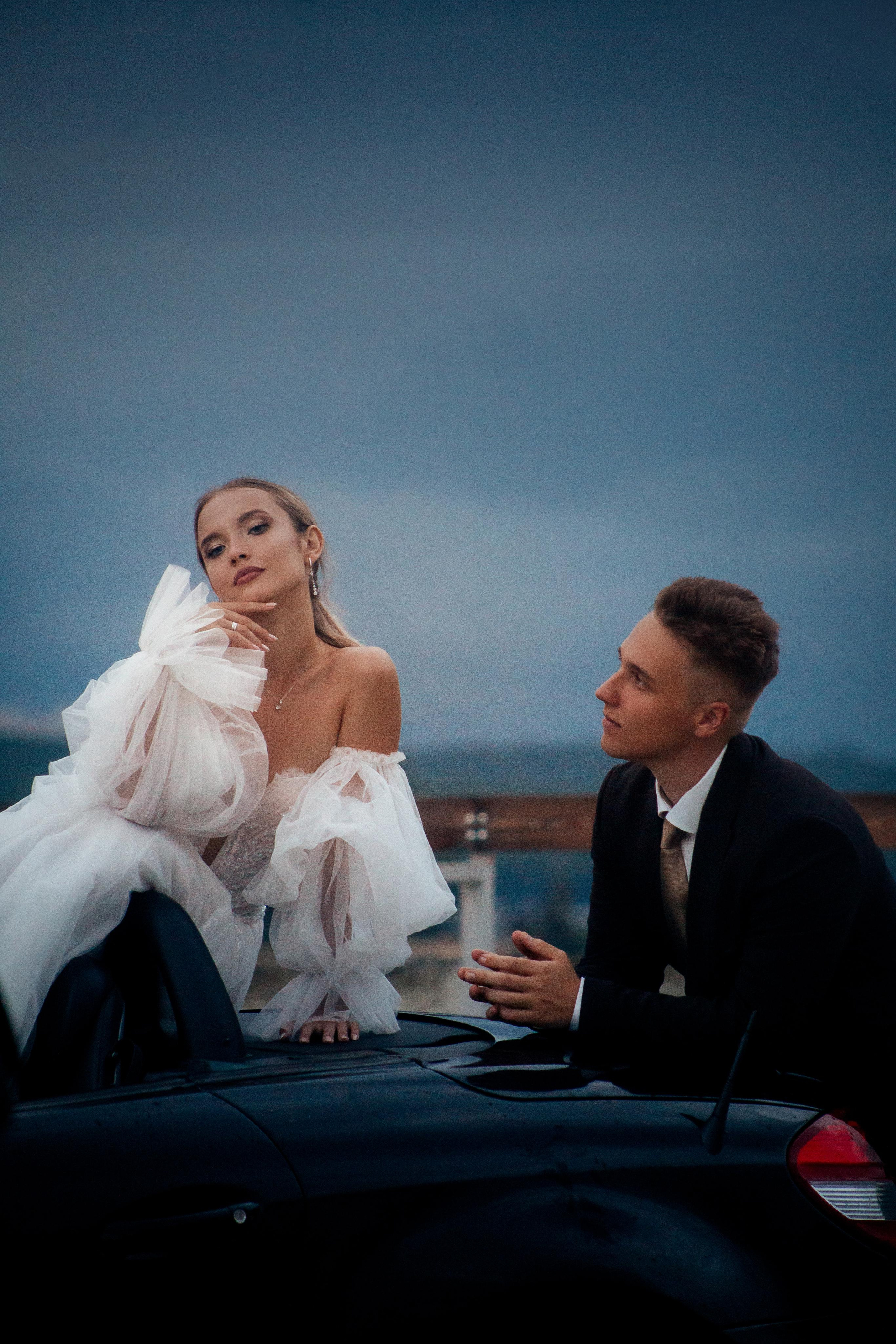Свадебная фотосессия в автомобиле в городе Ставрополь. Фотограф Ставрополь Пятигорск Елизавета Дарина