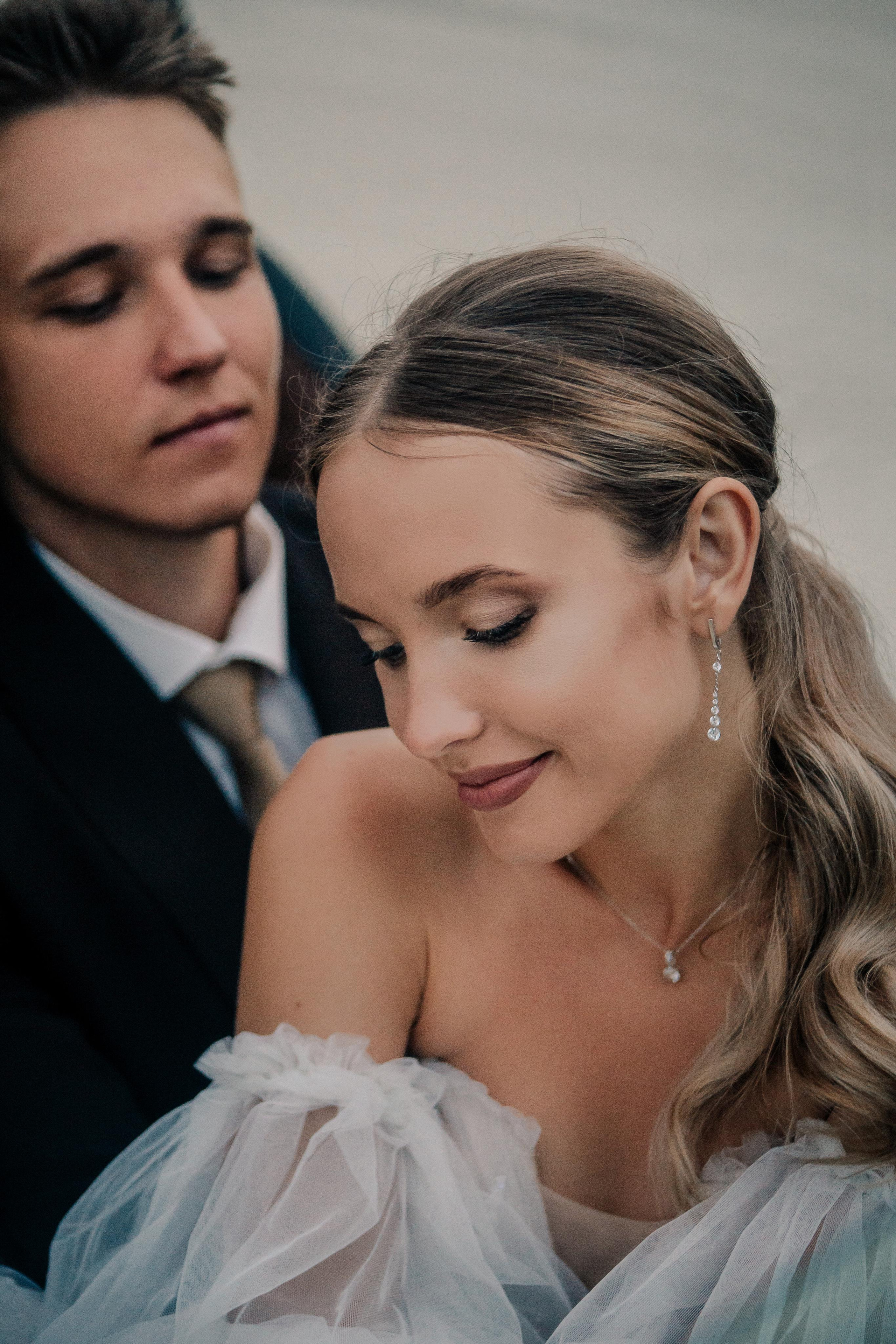 Свадебная фотосессия в автомобиле в городе Ставрополь. Фотограф Ставрополь Пятигорск Елизавета Дарина