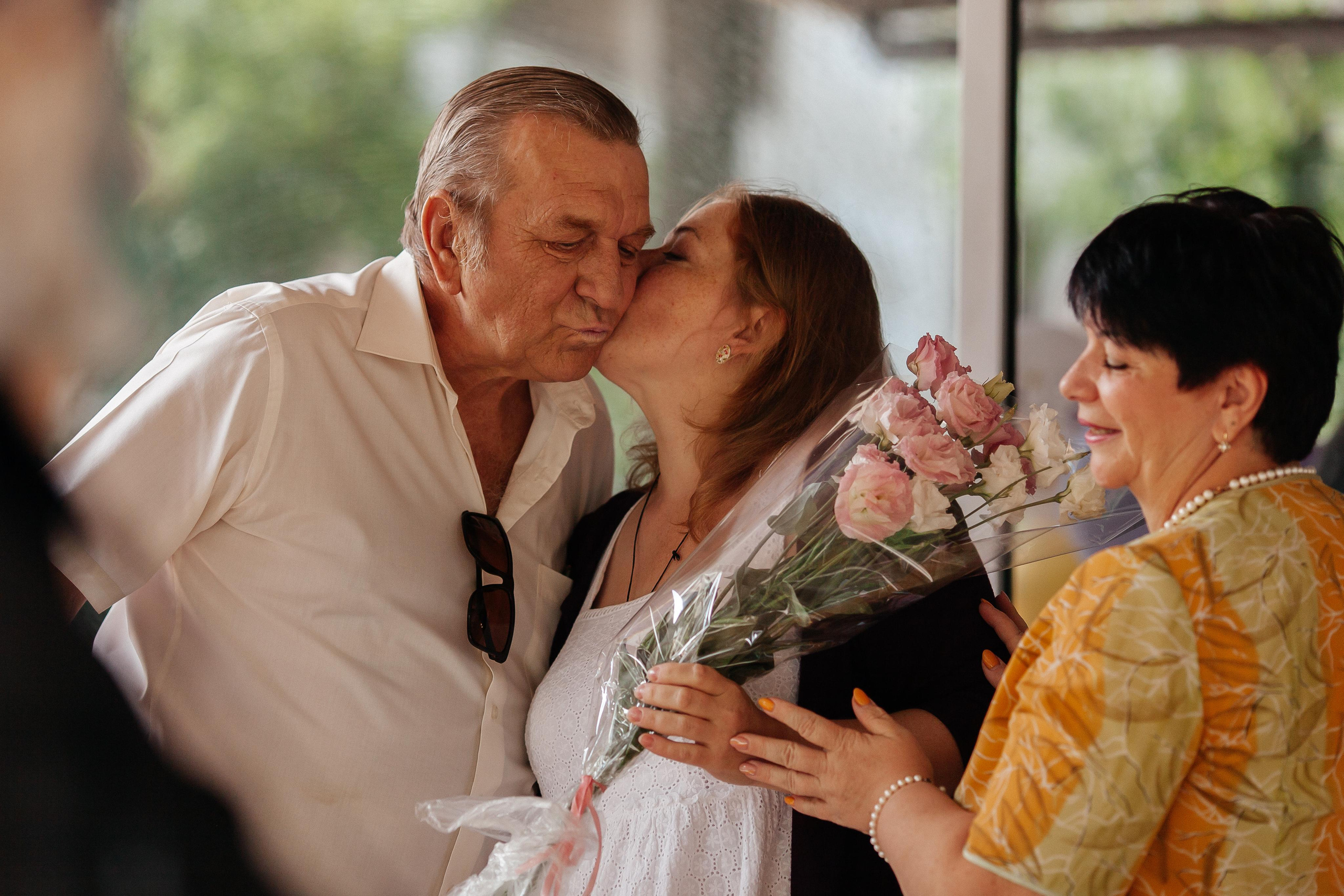 Выписка ребенка из Перинатального центра города Ставрополя. Фотограф Ставрополь Пятигорск Елизавета Дарина