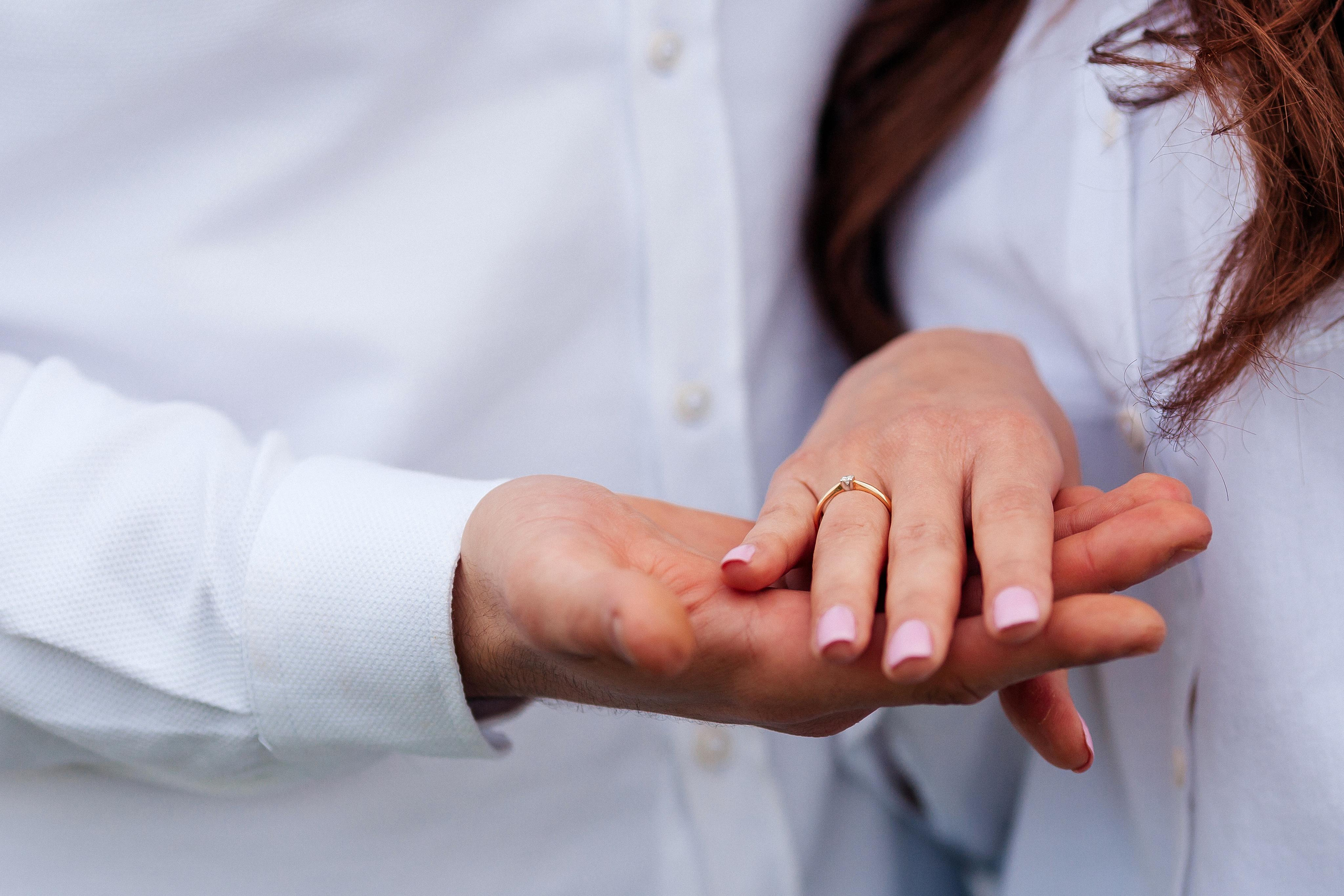 Предложение руки и сердца — Березовское ущелье Кисловодск. Фотограф Ставрополь Пятигорск Елизавета Дарина