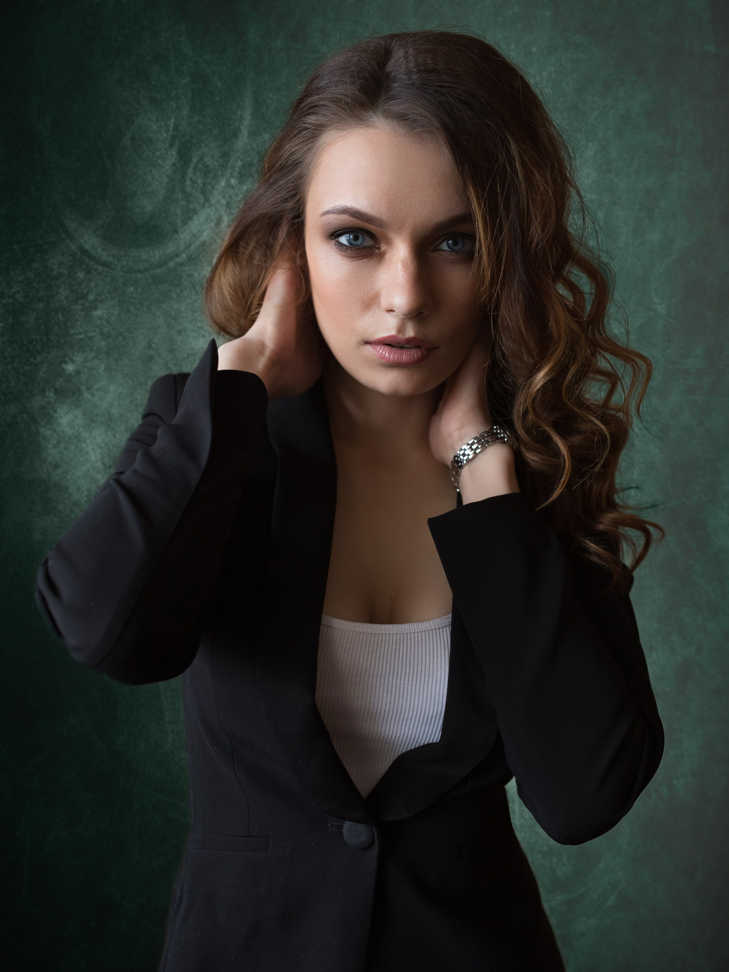 Портретный фотосет у окна с Екатериной К для «себя»