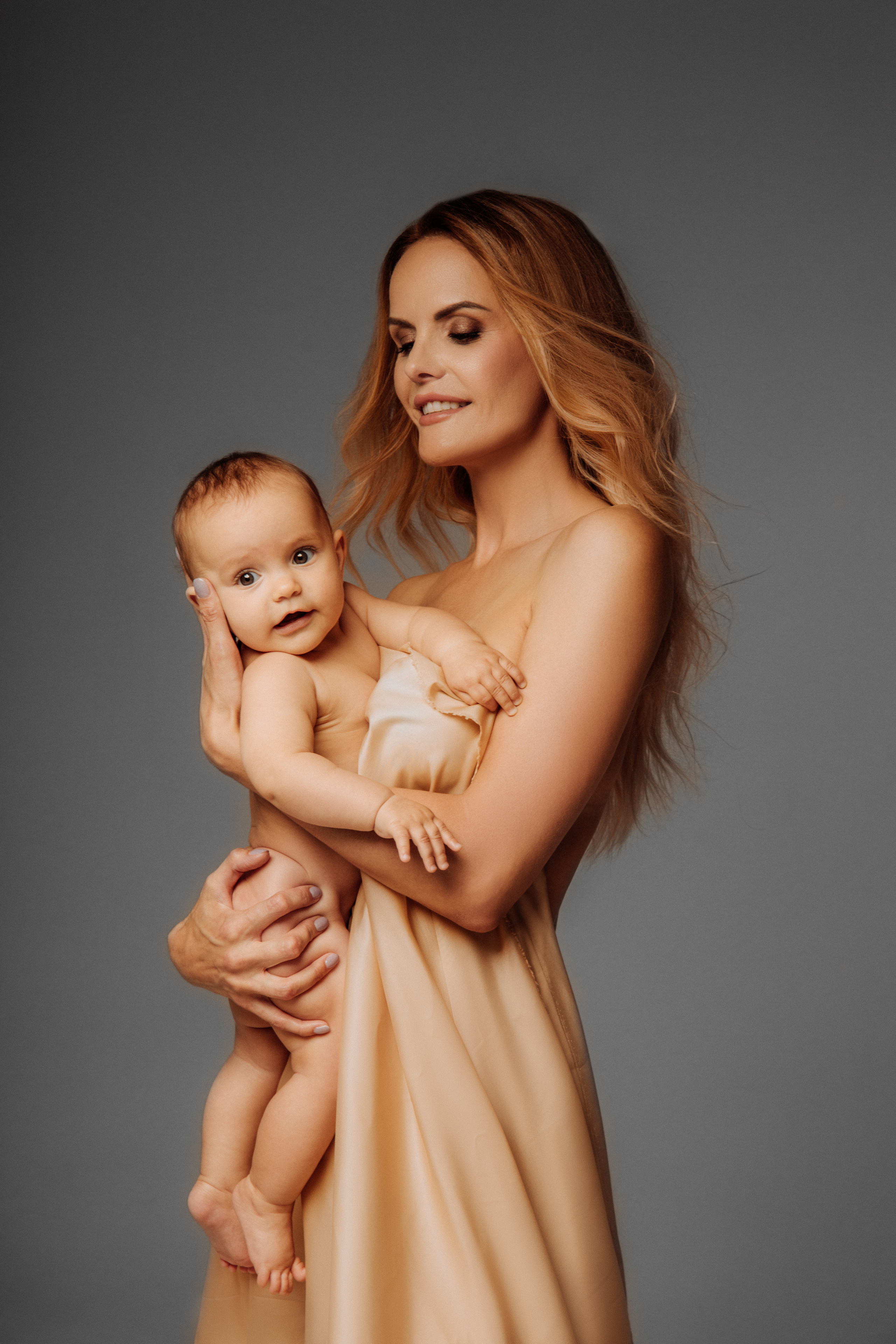 Красотка Анастасия. Фотограф женского портрета, беременности и материнства Харькова Елена