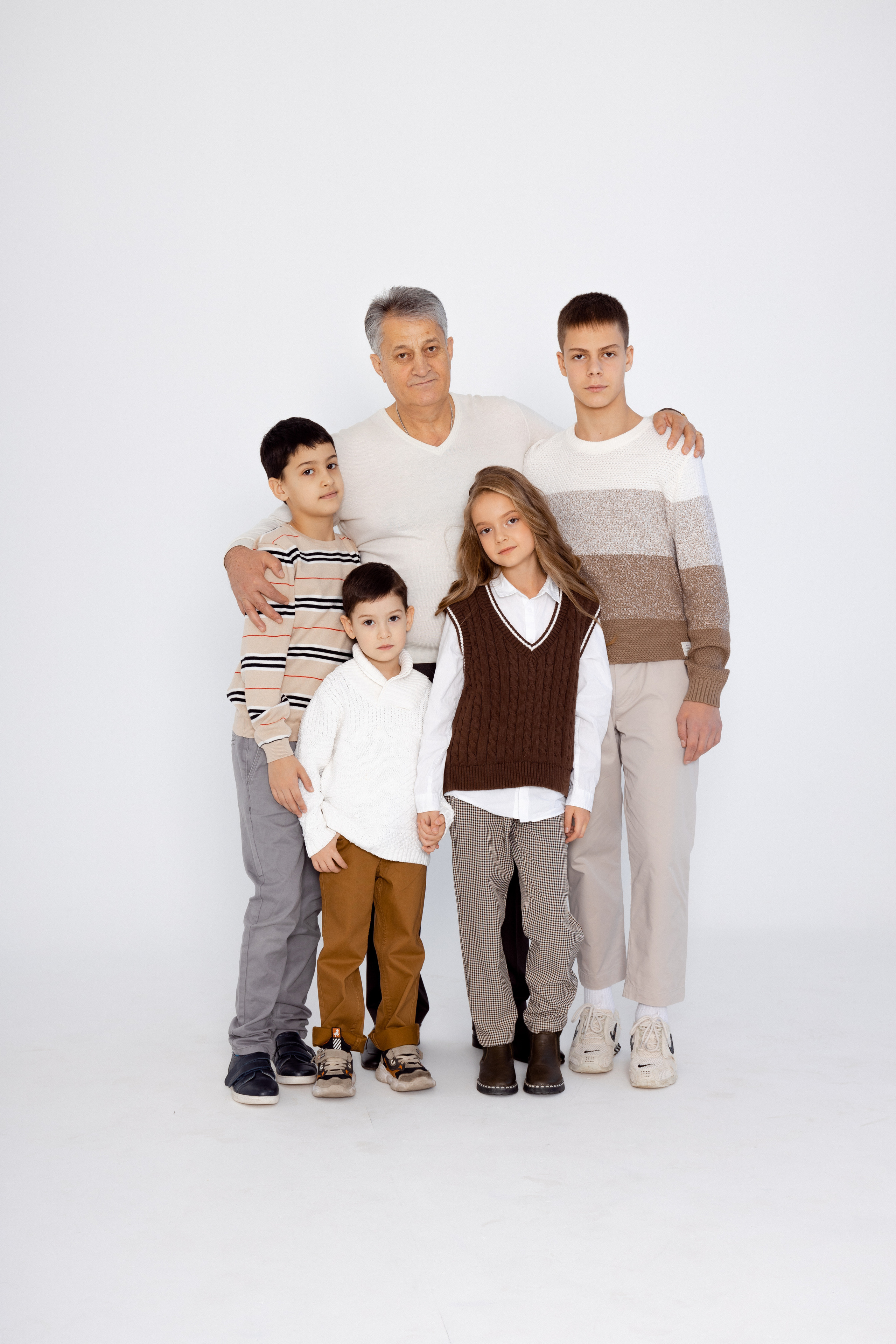 Семья Асатрян. Фотограф женского портрета, беременности и материнства Харькова Елена