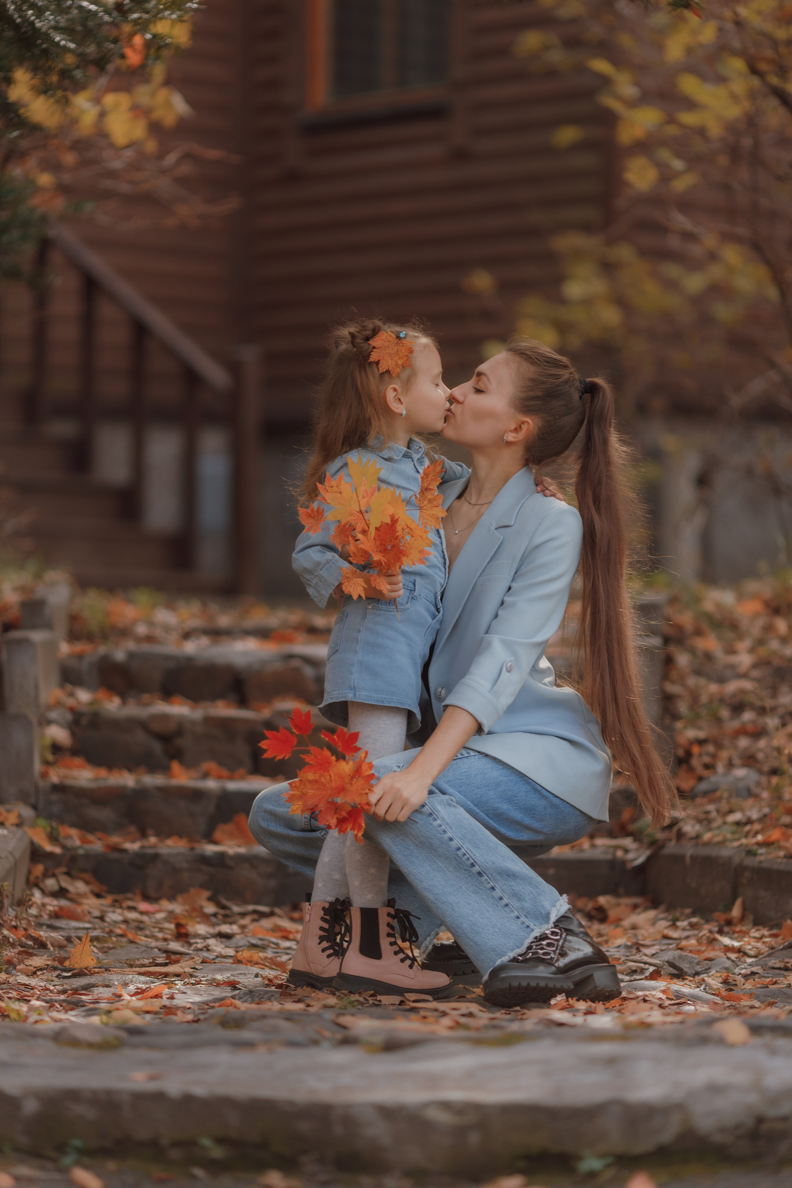 Юлия с семьей. Фотограф женского портрета, беременности и материнства Харькова Елена