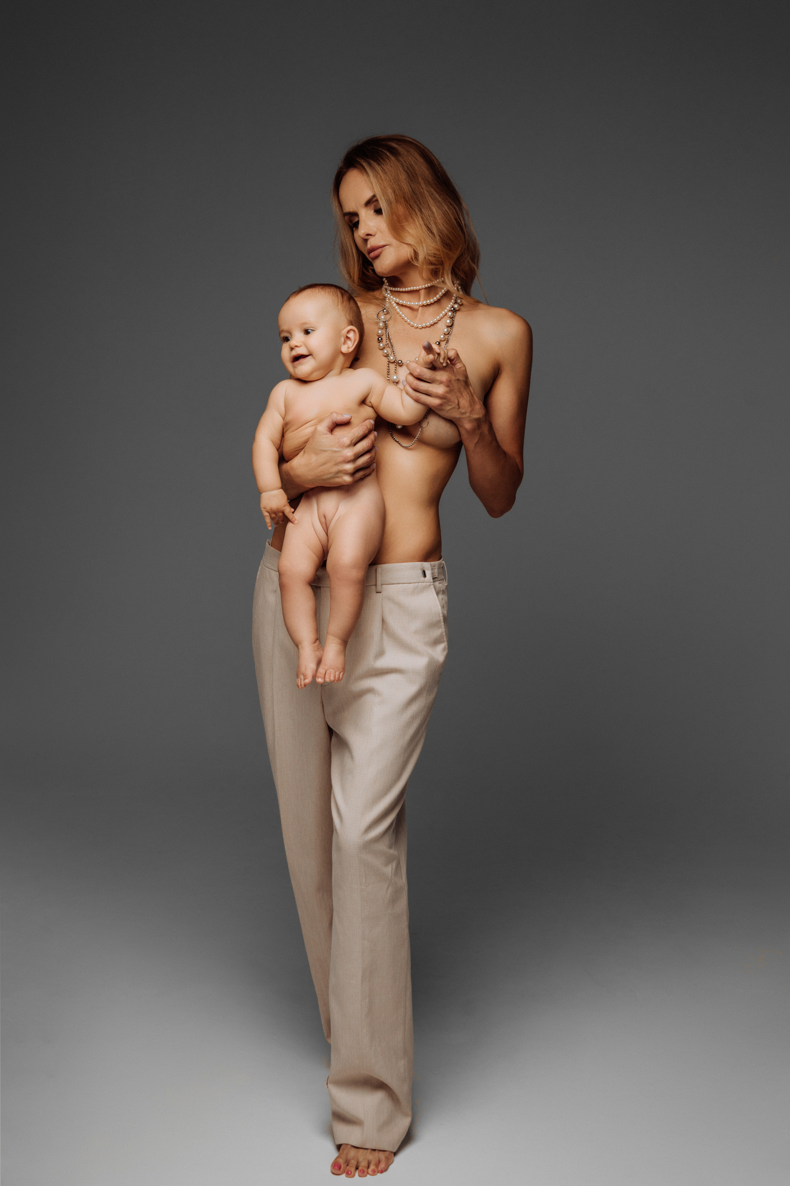 Vogue_материнство. Фотограф женского портрета, беременности и материнства Харькова Елена