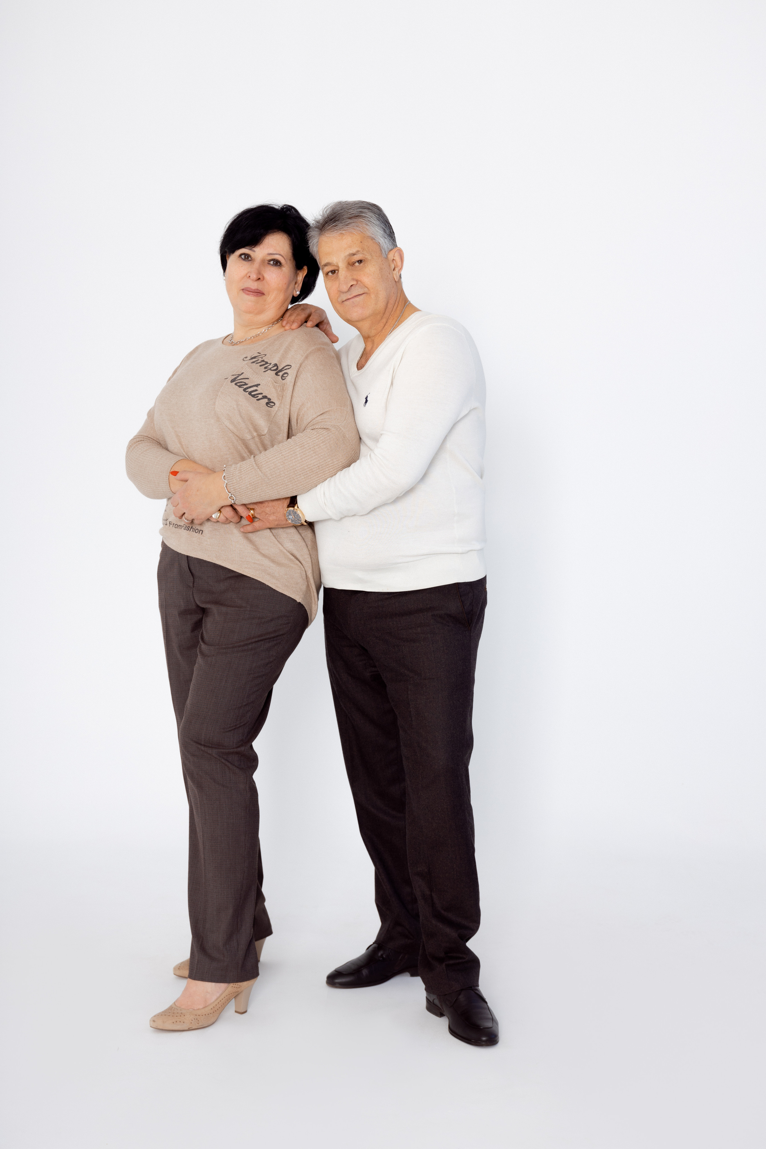 Семья Асатрян. Фотограф женского портрета, беременности и материнства Харькова Елена