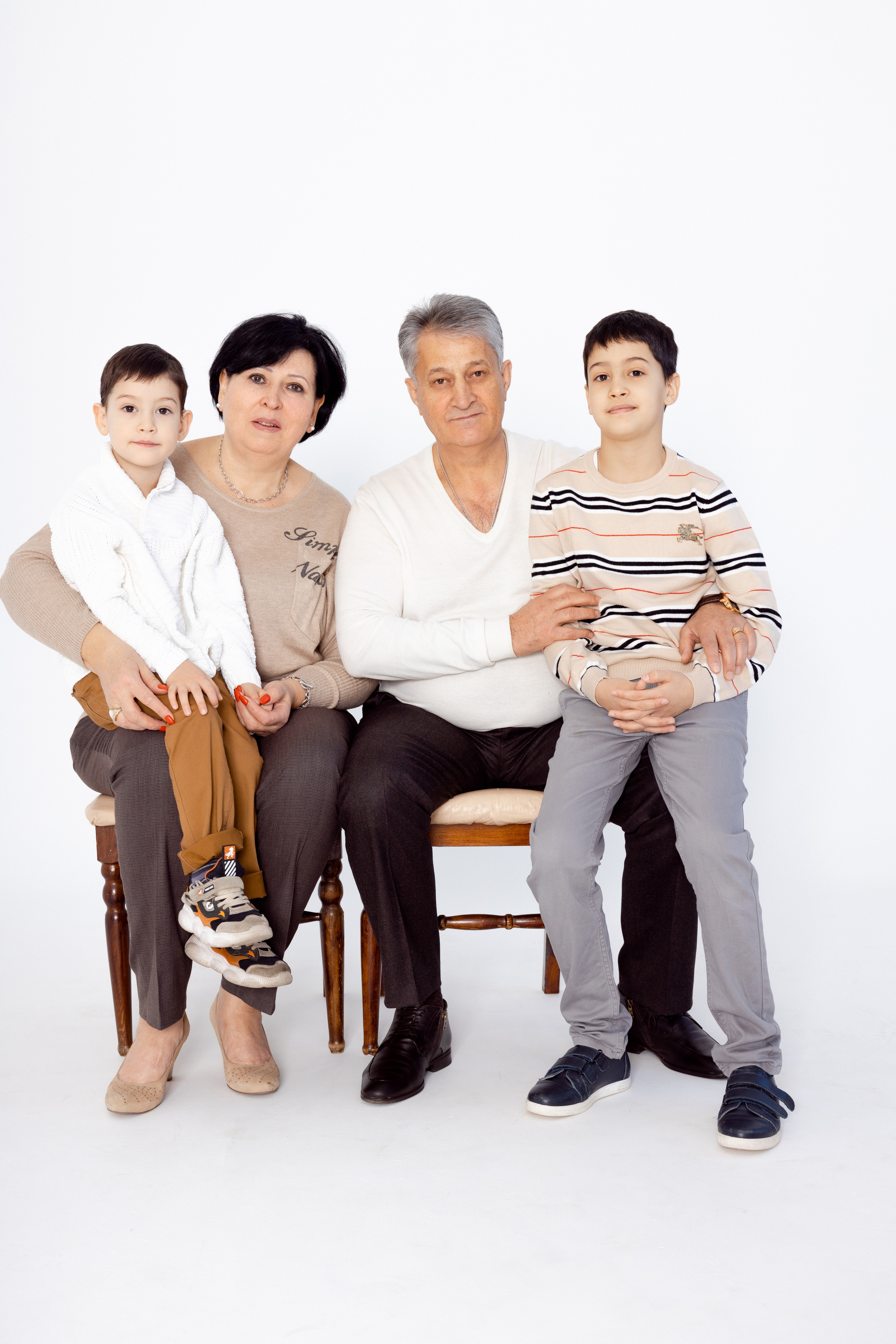 Семья Асатрян. Фотограф женского портрета, беременности и материнства Харькова Елена