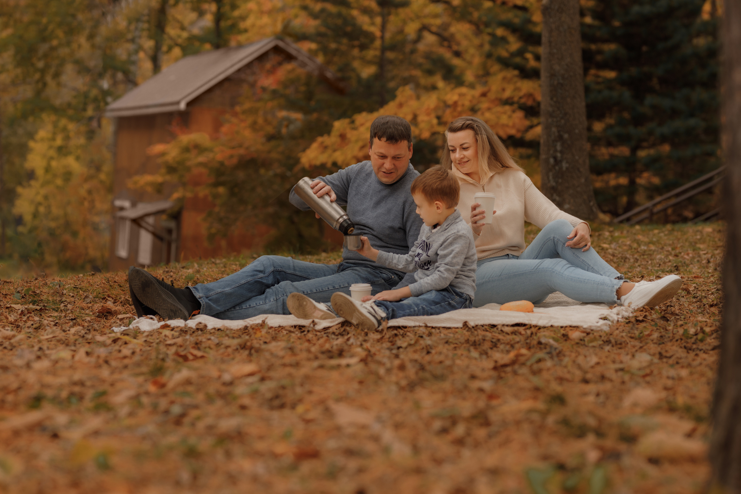 Семейная фотопрогулка Ольги. Фотограф женского портрета, беременности и материнства Харькова Елена
