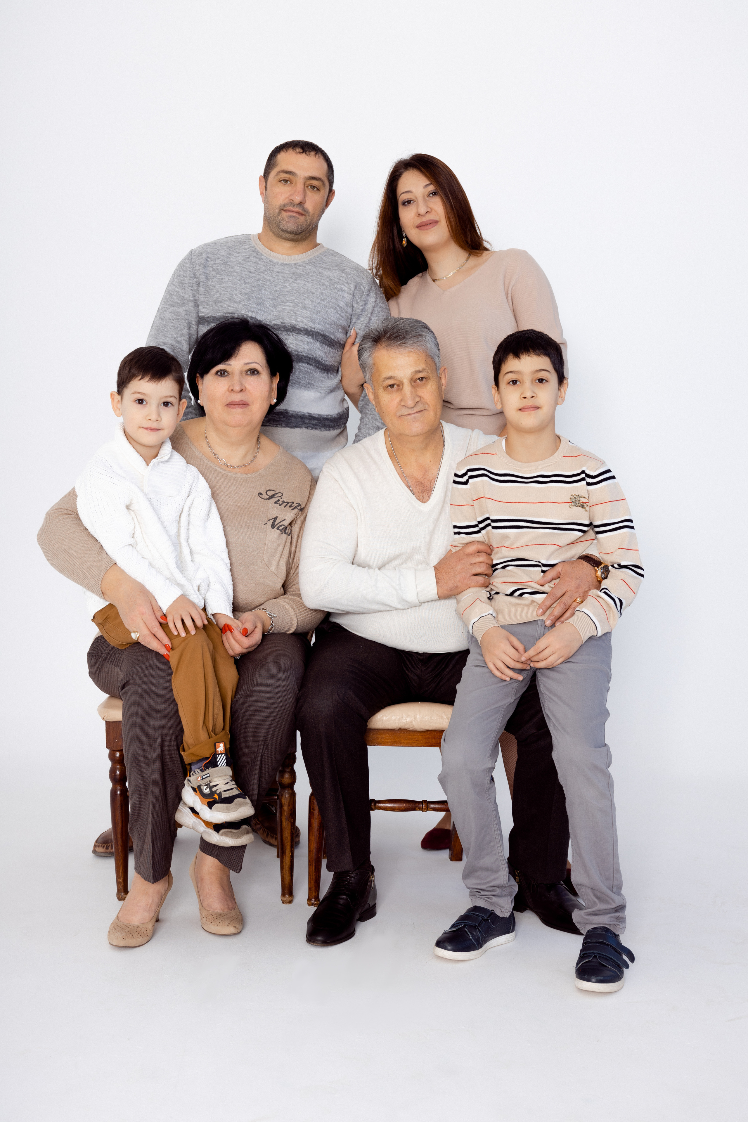 Семья Асатрян. Фотограф женского портрета, беременности и материнства Харькова Елена