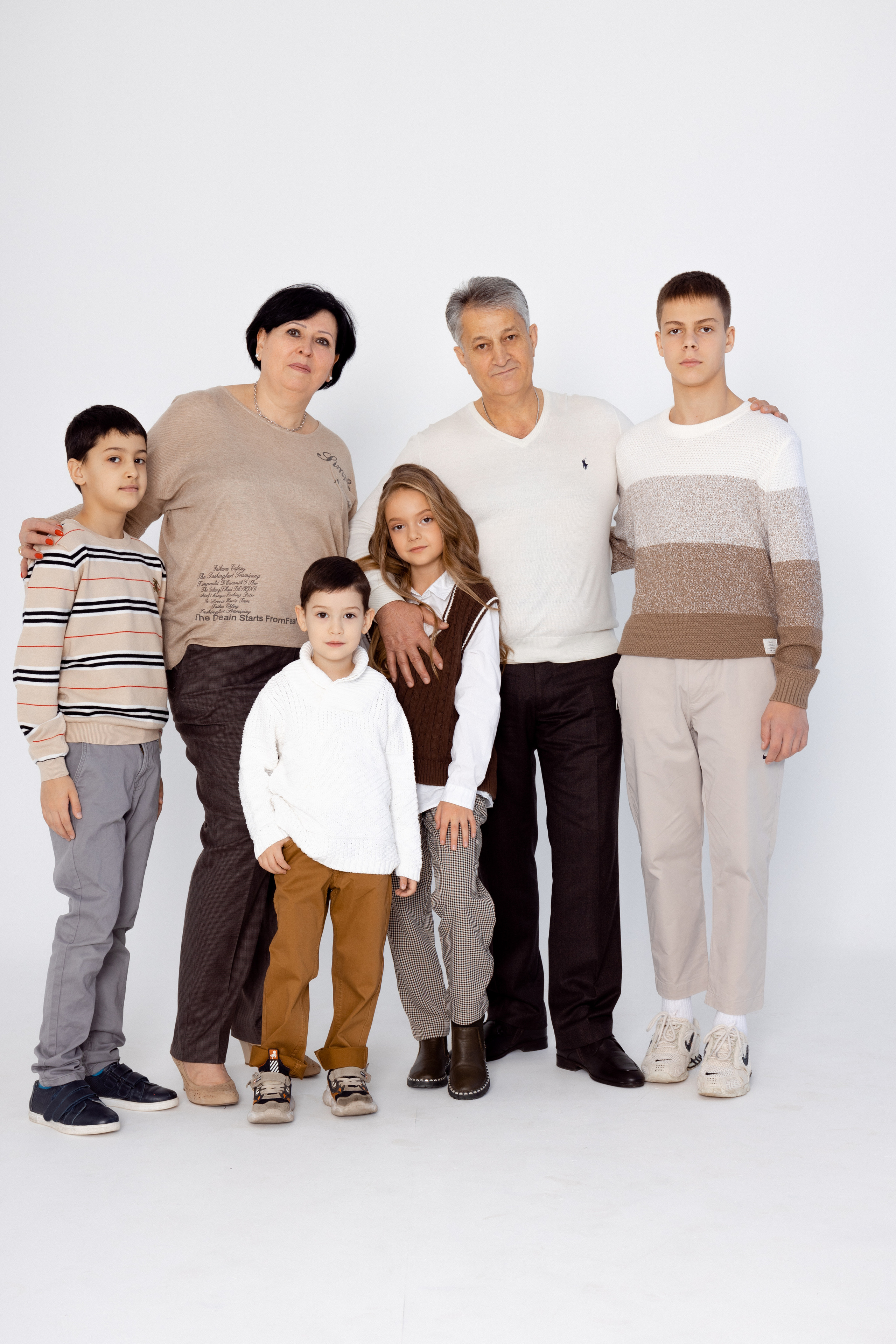 Семья Асатрян. Фотограф женского портрета, беременности и материнства Харькова Елена