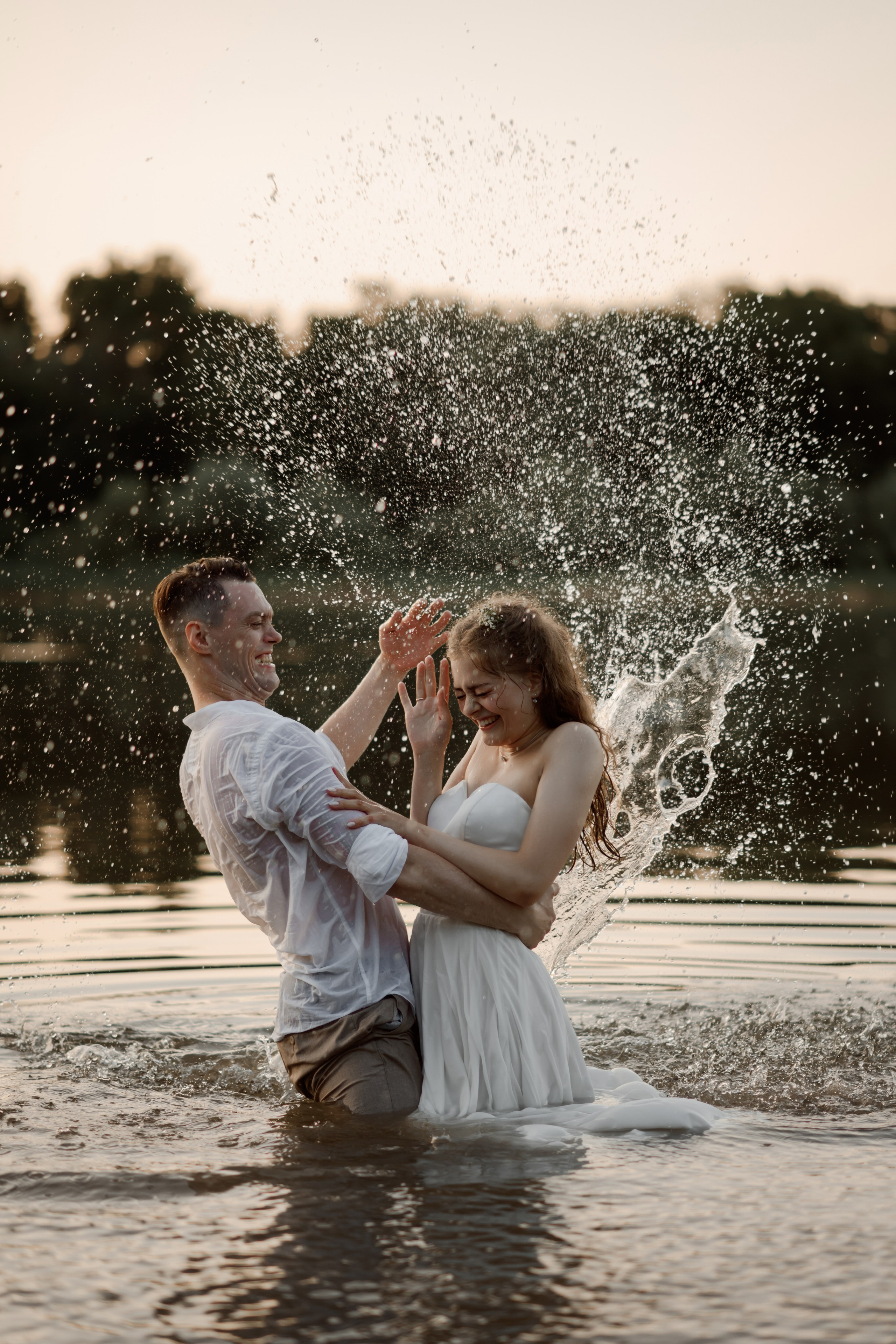 N & N. Свадебный фотограф в г. Астрахань. Так же выезжаю в другие города