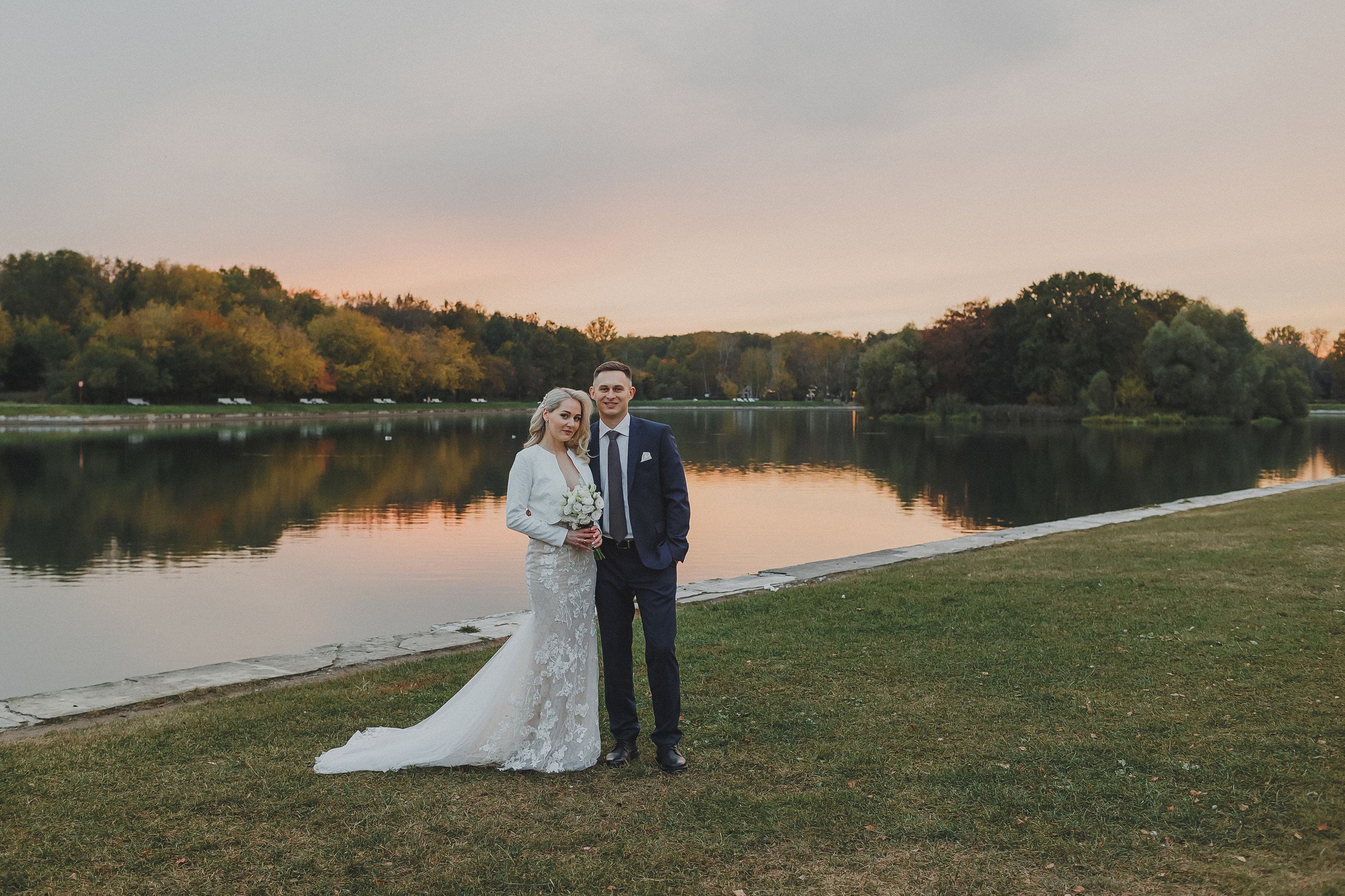 Свадебная фотосессия в Таганском ЗАГСе и Кусково. Фотограф в Москве и Люберцах Анна Ушакова