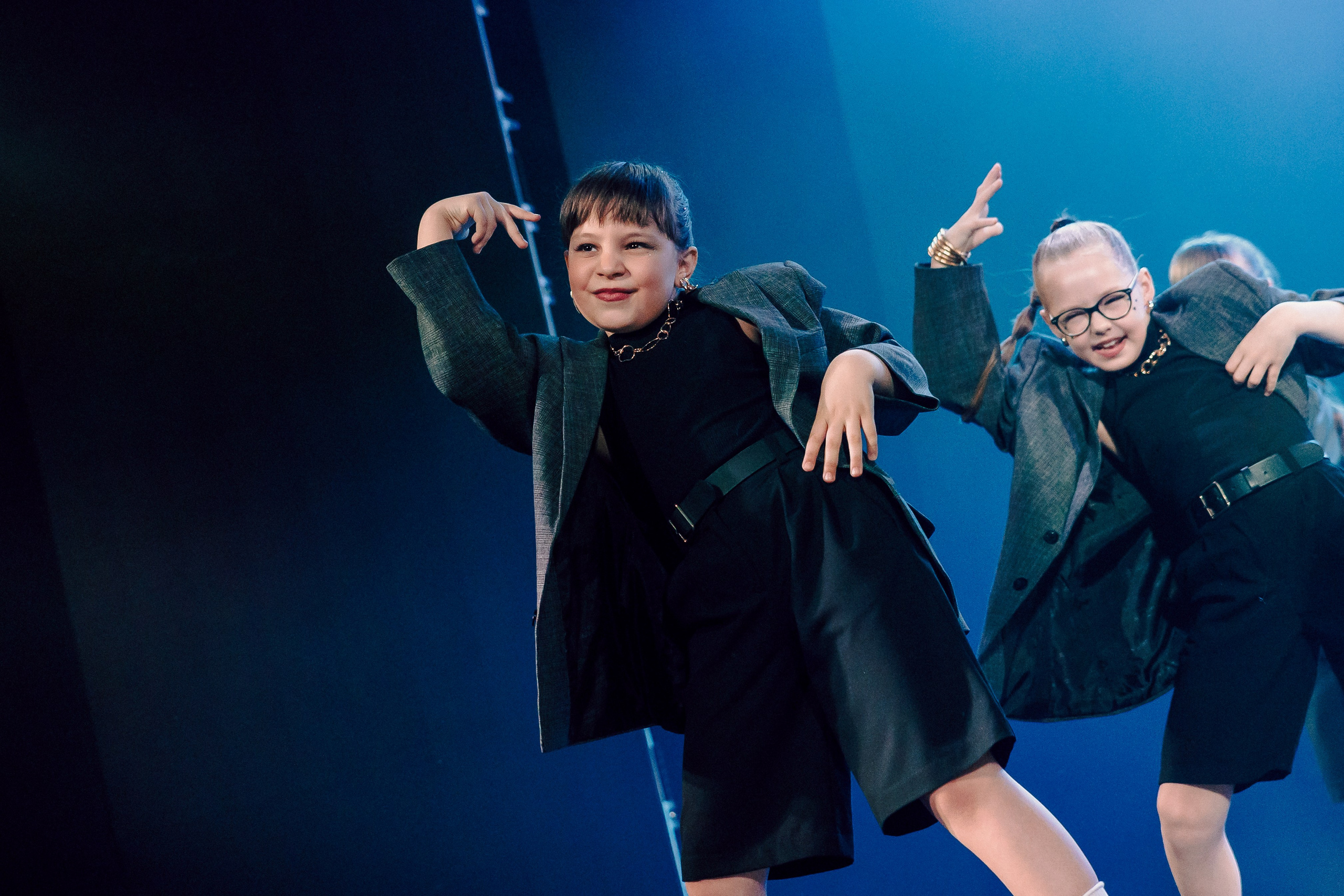 Отчётный концерт танцевальной школы «Red Rabbits» 2025. Лёшка Варзегов — фотограф