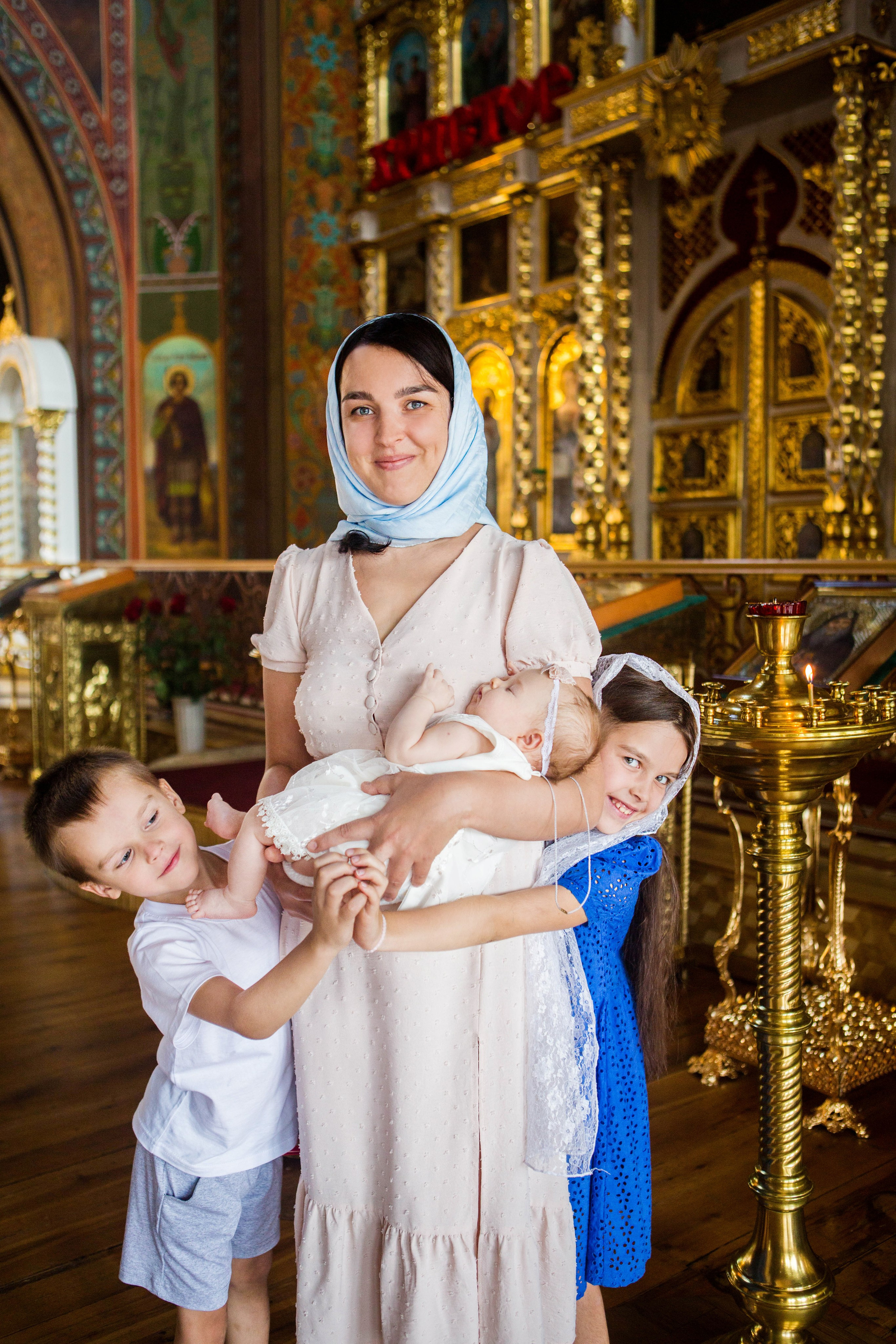 Крещение Анны. Свято-Троицкий собор. Свадебный семейный и детский фотограф в Краснодаре Карина Федоровская