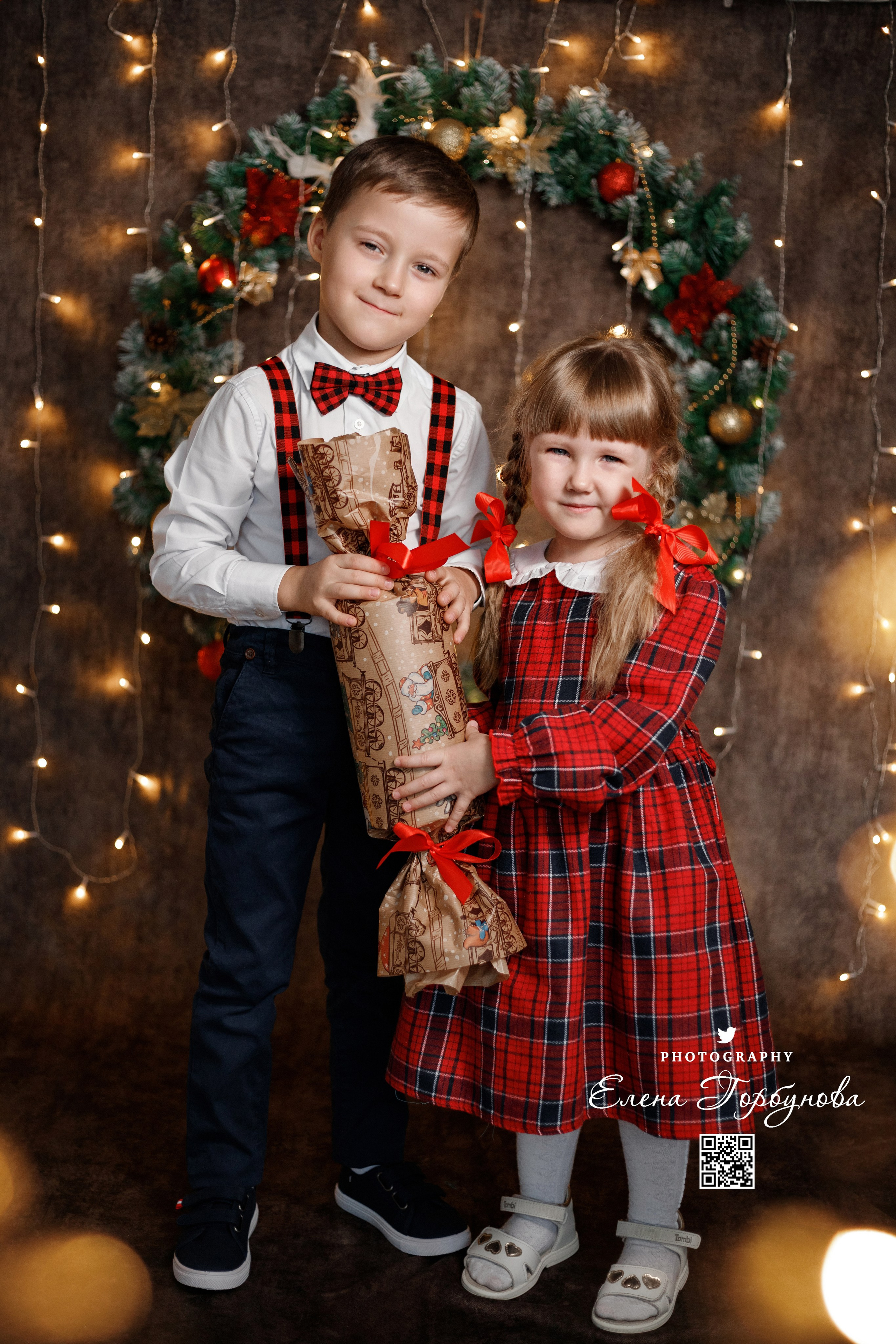 Моя студия. Фото проект Новогодняя открытка. Ноябрь 2023 г. Фотограф Пермь. Свадьбы. Семья и дети, школа, д. сад. Фотокниги