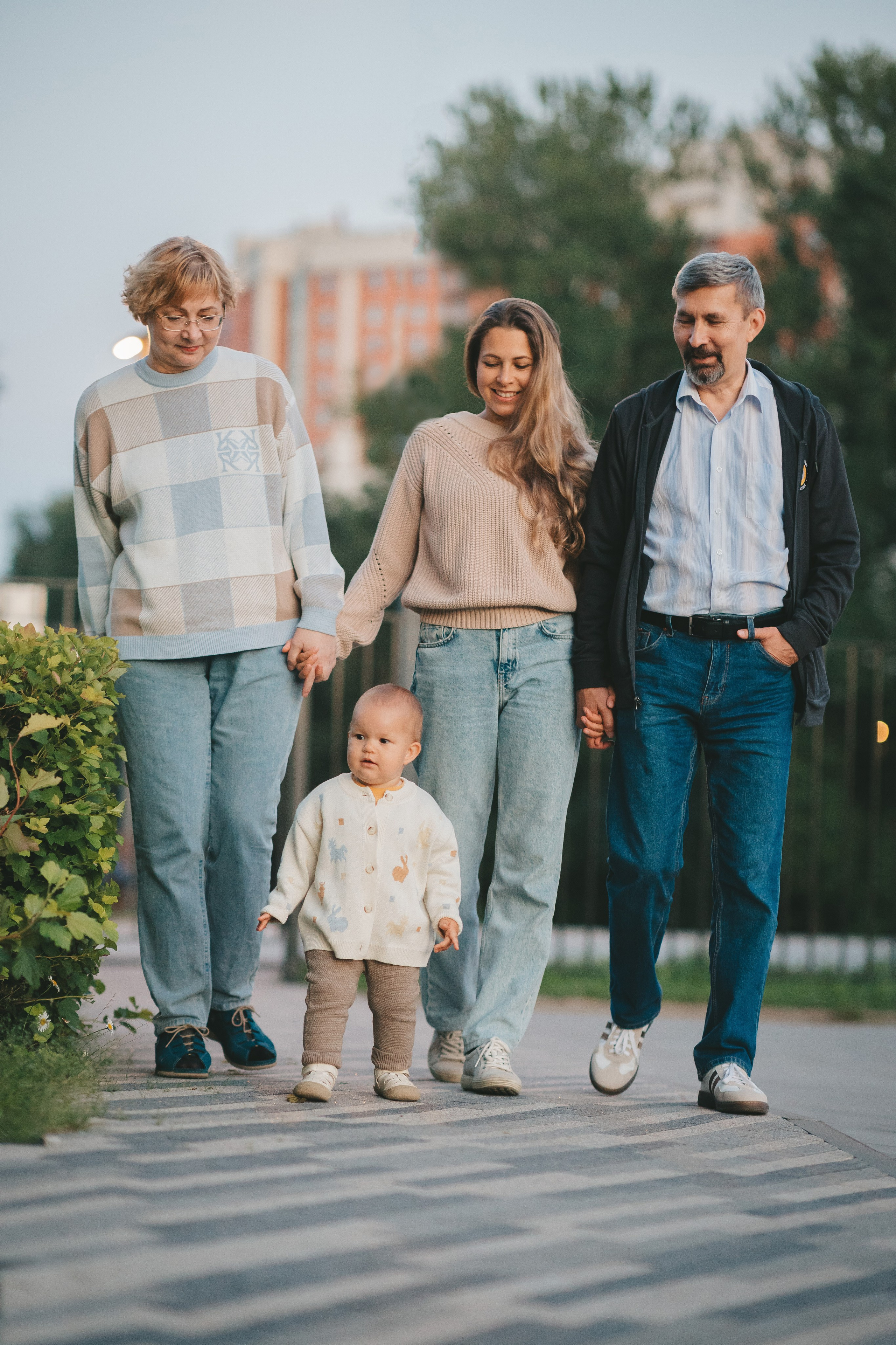 Саша, Аня, Михаил и Татьяна. Семейный lifestyle фотограф в Санкт-Петербурге Людмила Пахомова