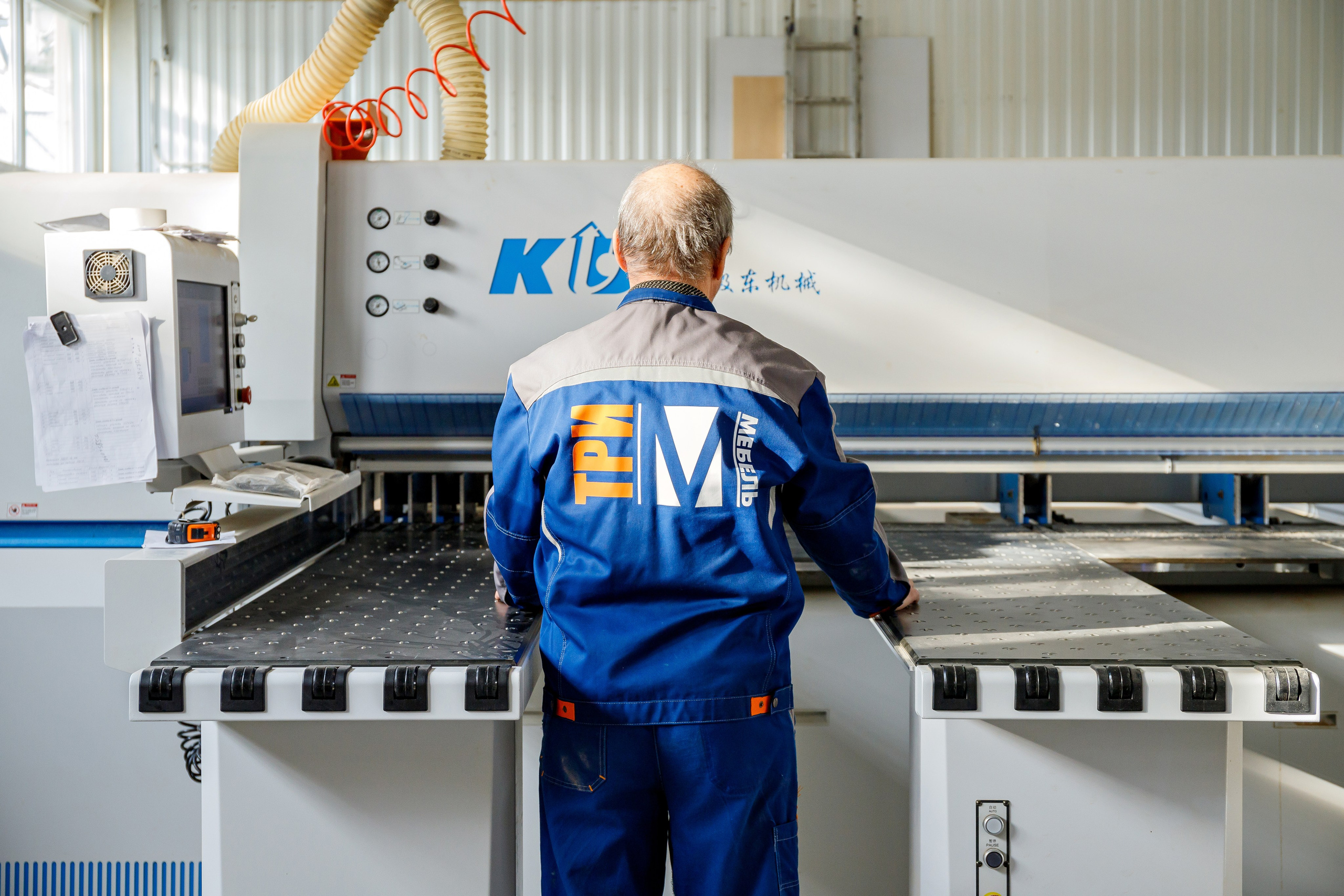 Съёмка производства мебельной фабрики «Три-М». Интерьерный фотограф в Краснодарском крае Светлана Шурлова