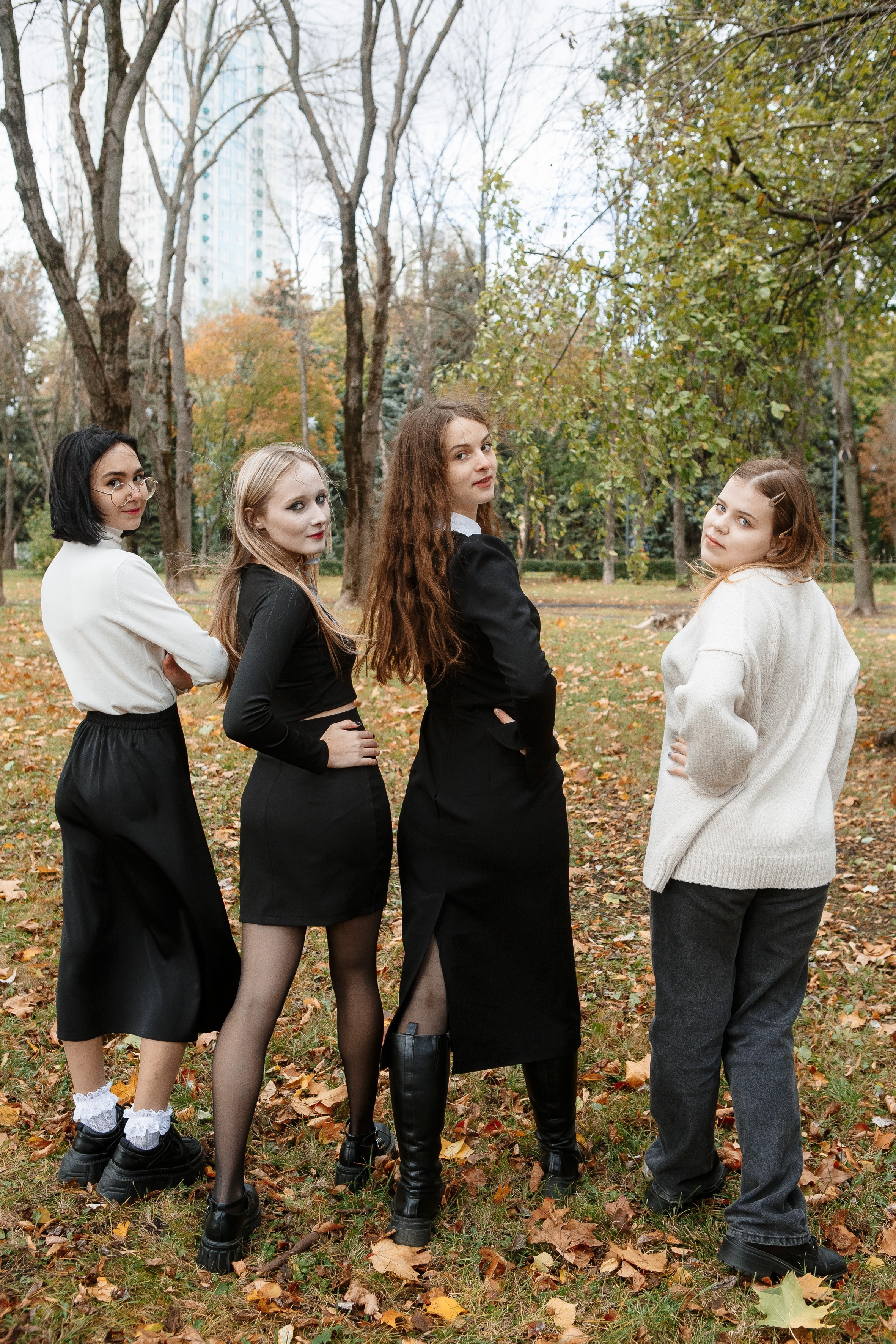 Осень Гимназия 12 11 А 2023. Свадебный и портретный Фотограф в Липецке Дмитрий Котюков