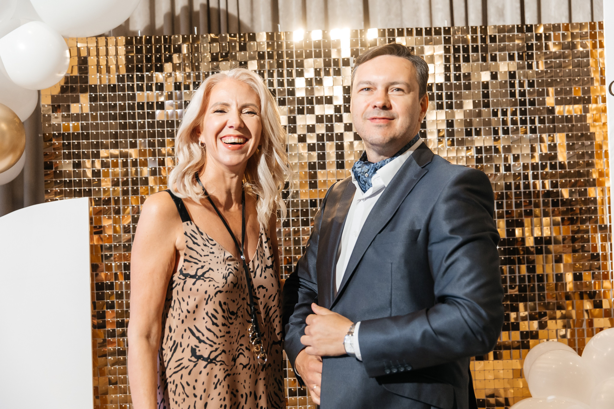 2023-06-23 Выпускной МБОУ СОШ № 10. Фотограф в Красноярске