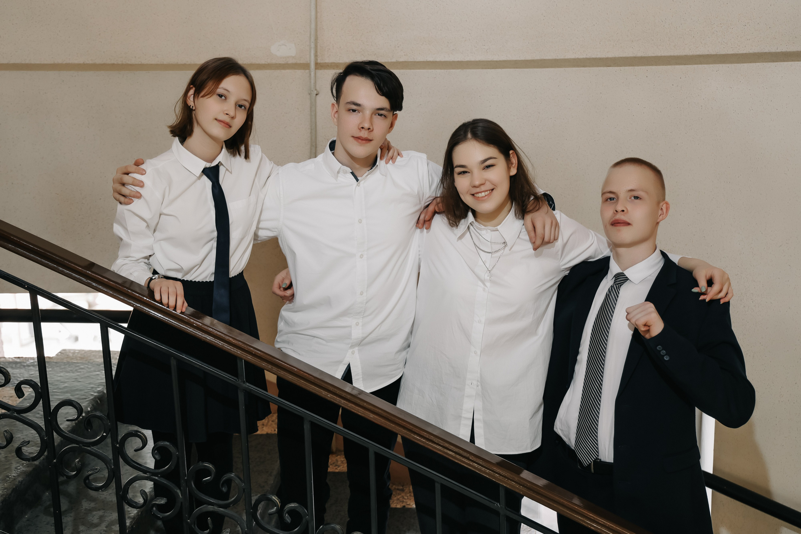 Школьные. Фотограф свадебный, репортажный, индивидуальный, фото для маркетплейсов, брендов, автосалонов