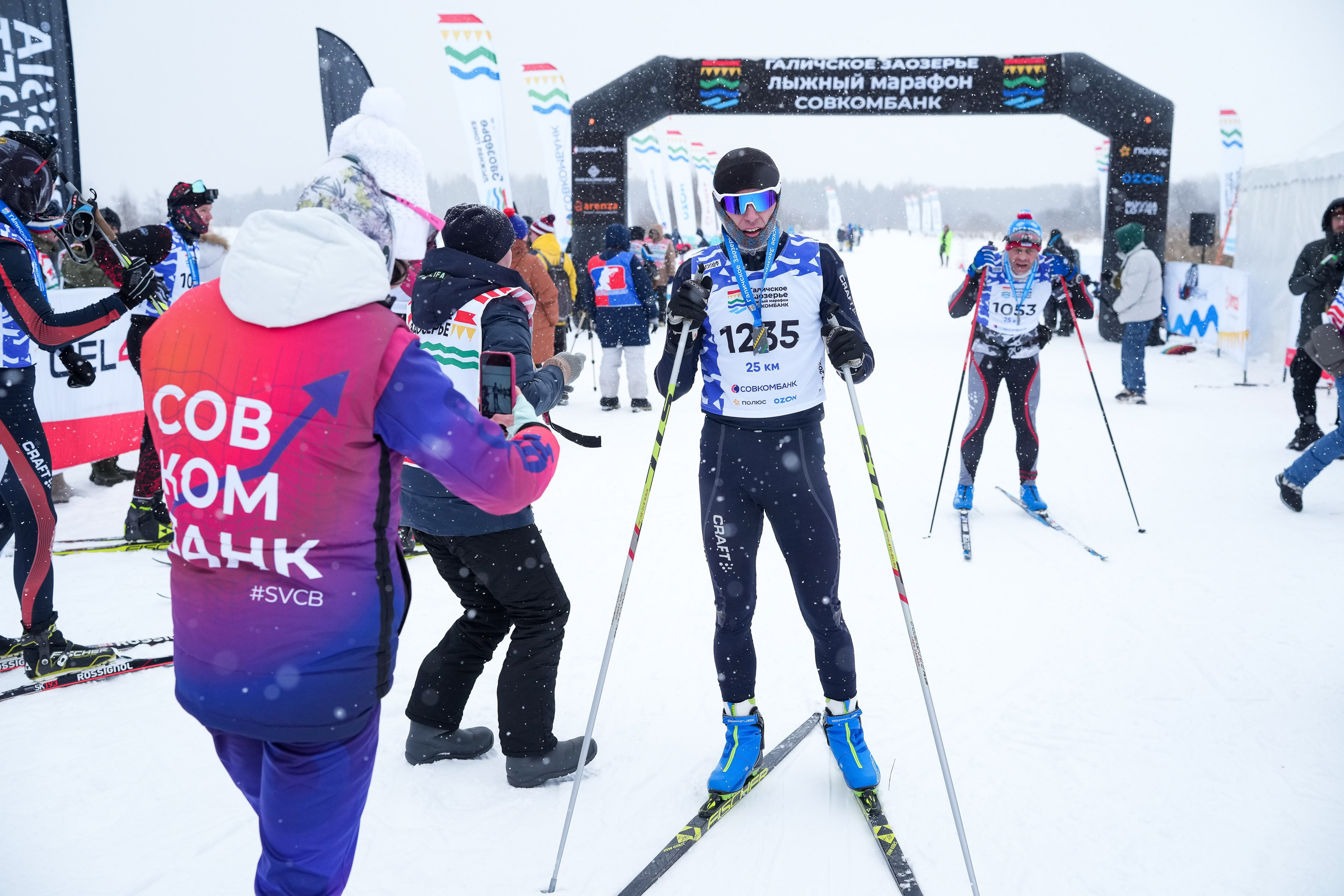 Галичское заозерье лыжный марафон Совкомбанк. Репортажный фотограф Сергей Сажин г. Ярославль