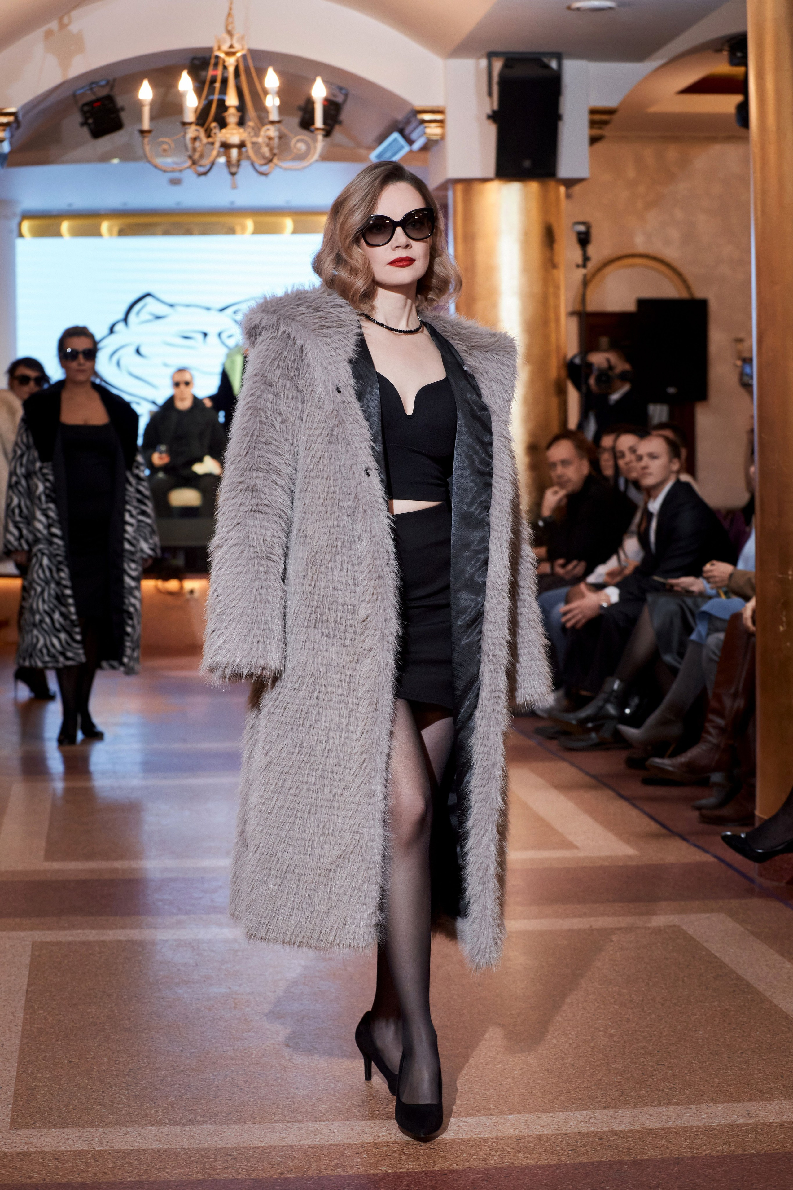 Modeling+. Fasion-show «Зима в городе» 2024. Фотограф Алексей Яковлев