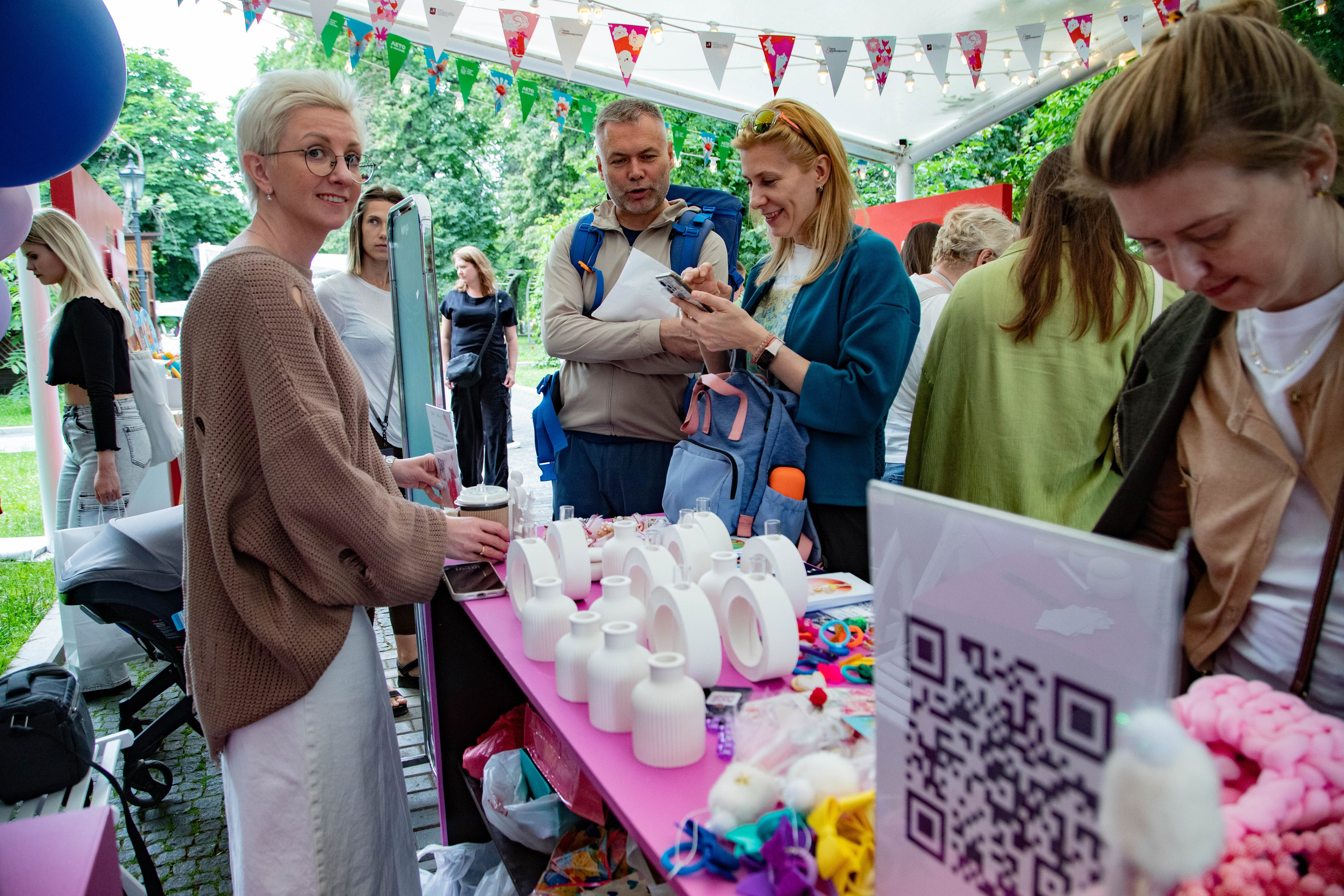 Съемка для благотворительного фонда. Женский фотограф в Москве Рина Леонтьева