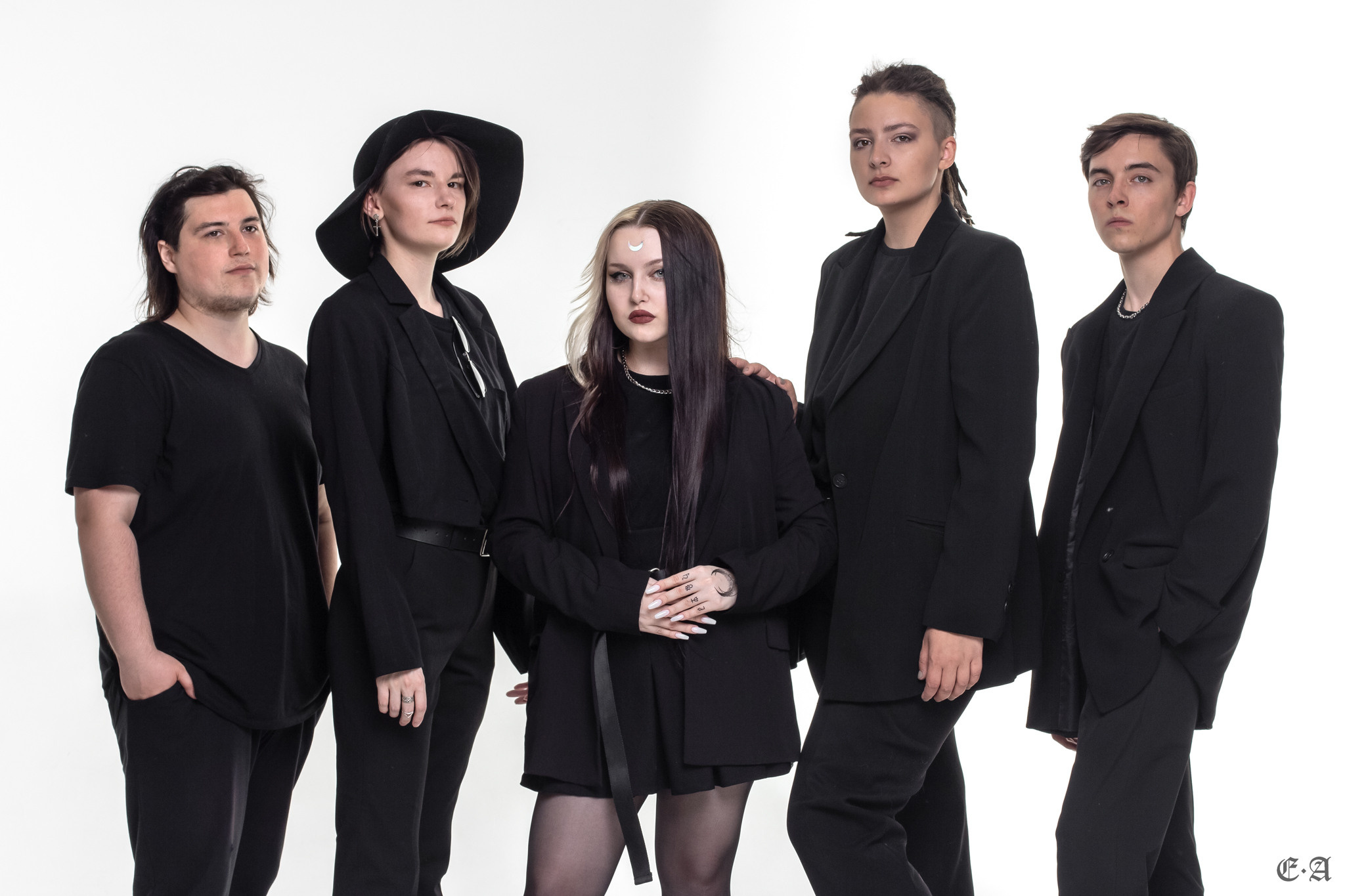 Настроение «Vouge» для Moonloom. Фотограф Ellairen