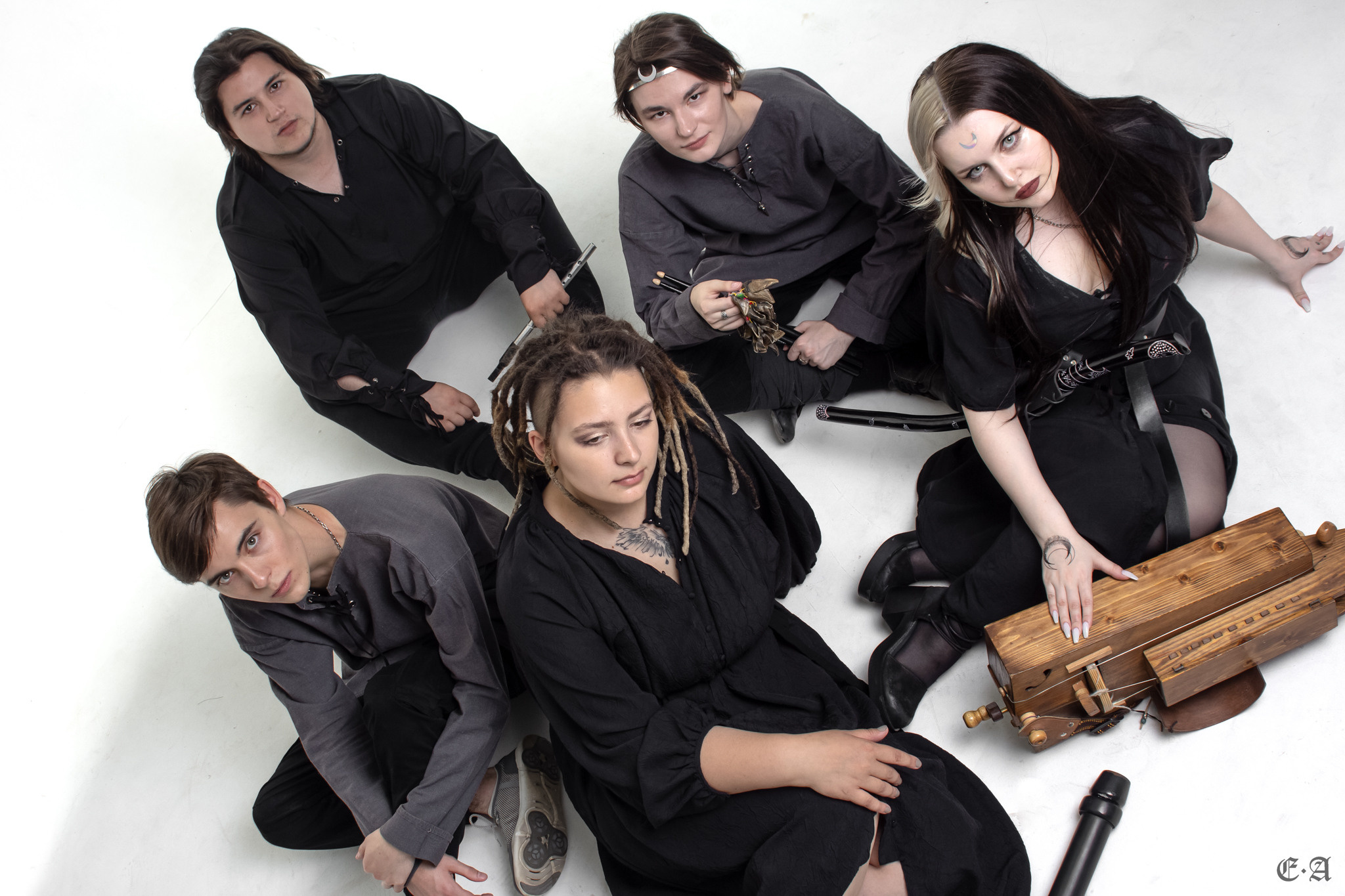 Настроение «Vouge» для Moonloom. Фотограф Ellairen