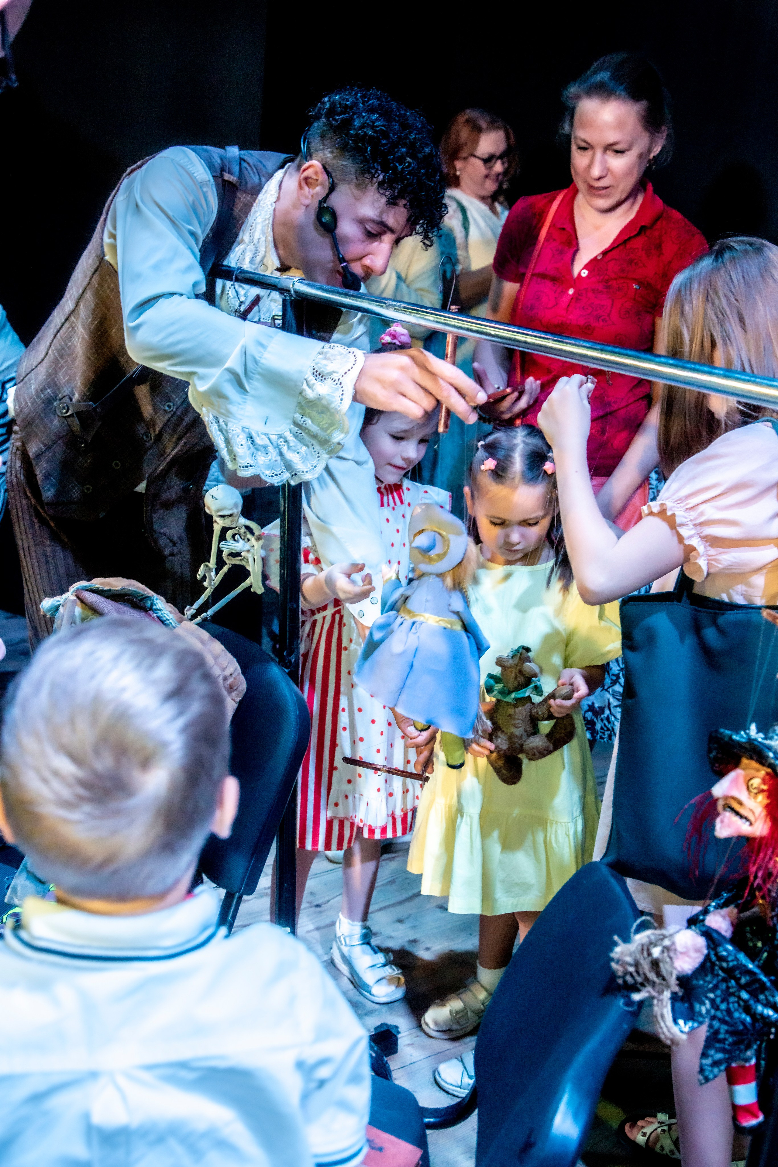 Маленькая ведьма спектакль театра Саквояж. Фотограф в Сочи Юрий Шептаев