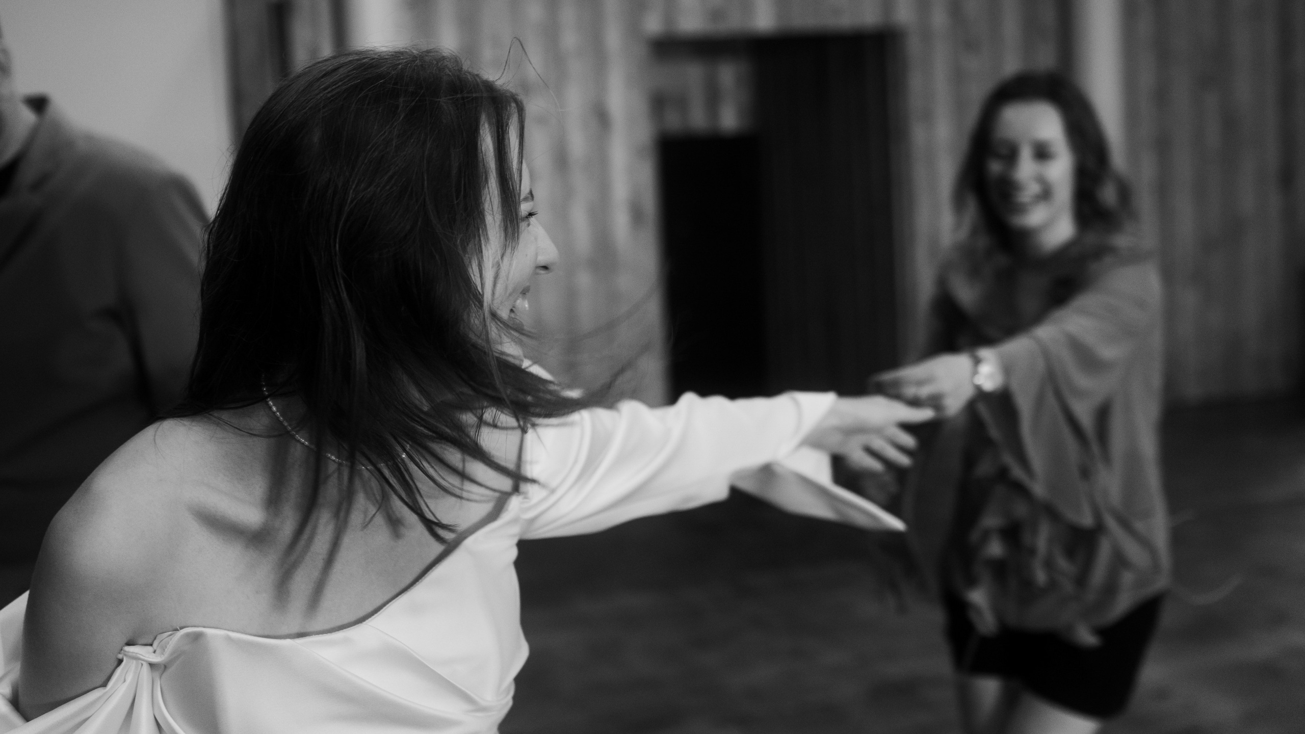 Алиса и Слава, роспись в Москве и вечеринка на природе, подальше от города. Фотограф в Москве Екатерина Черненко