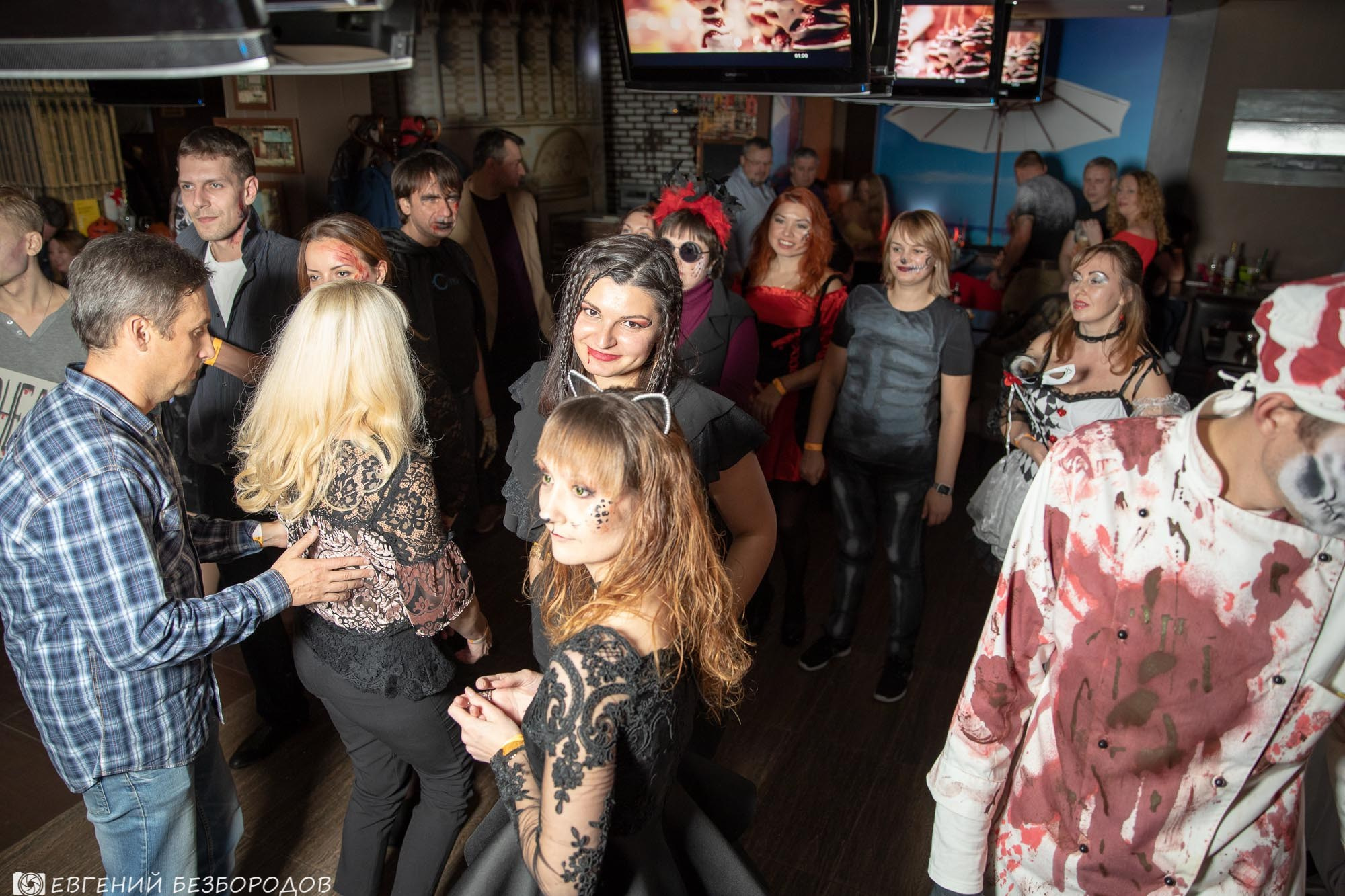 Пятница, 2-е. Клубная вечеринка на Хеллоуин | 2.11.2018. Галерея Фантим