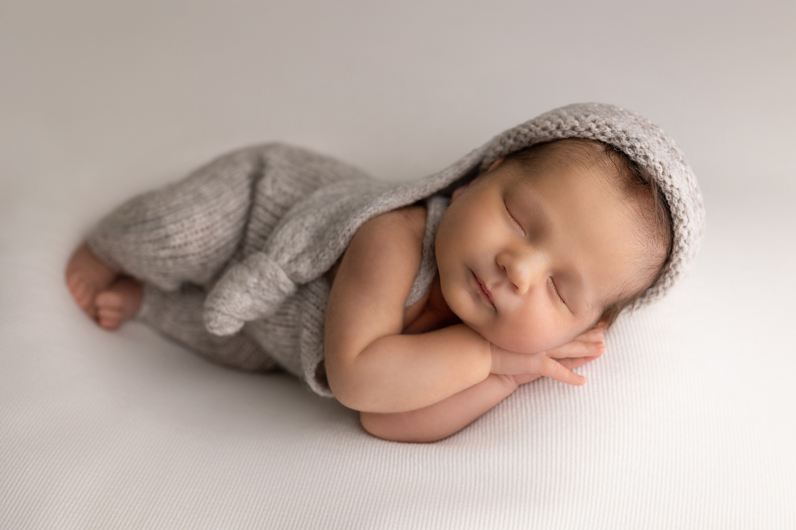 Фотограф новорождённых в Москве Светлана Юхновец