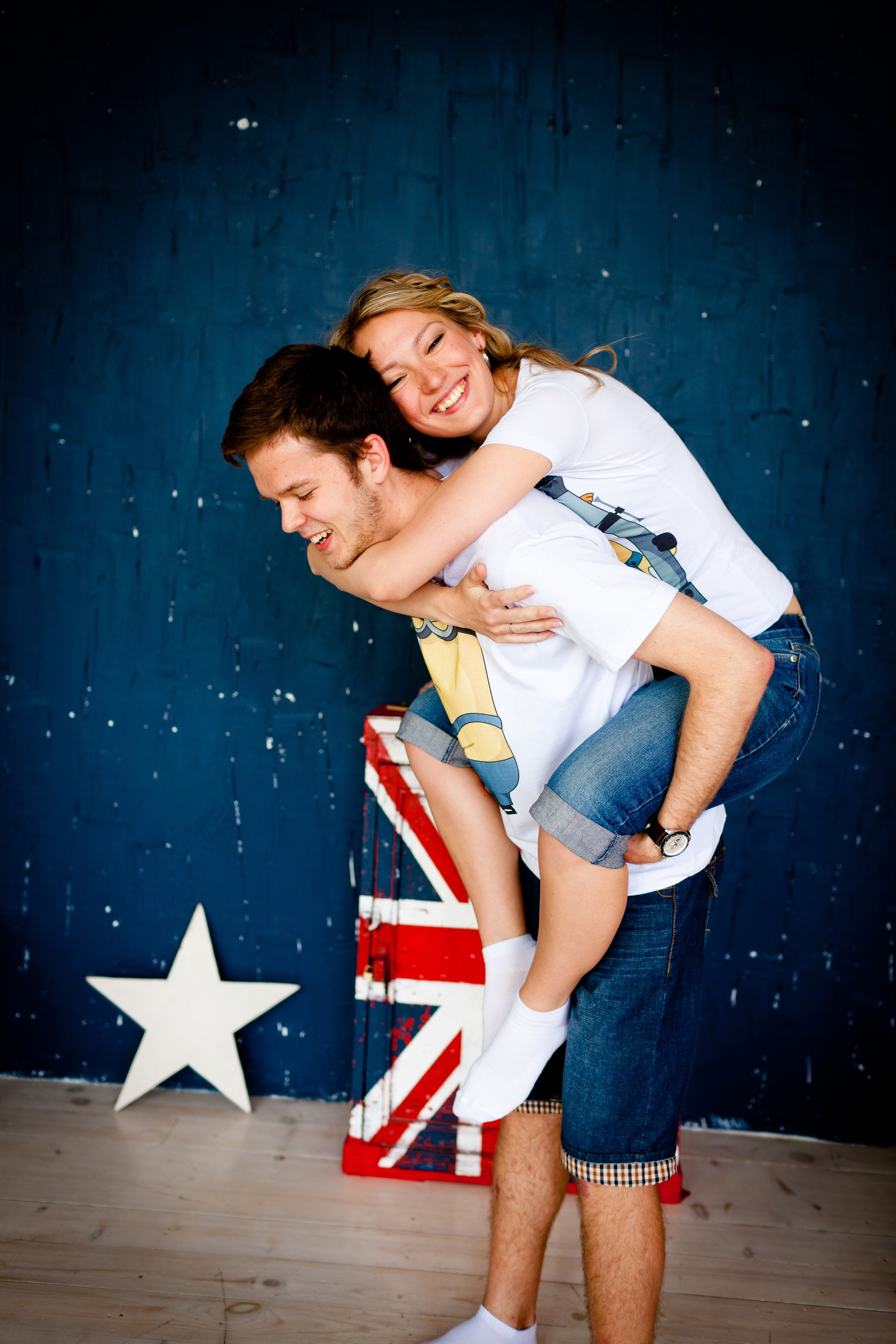 Фотосессия Димы и Сони в студии. Фотограф Денис Гавриленков в Москве