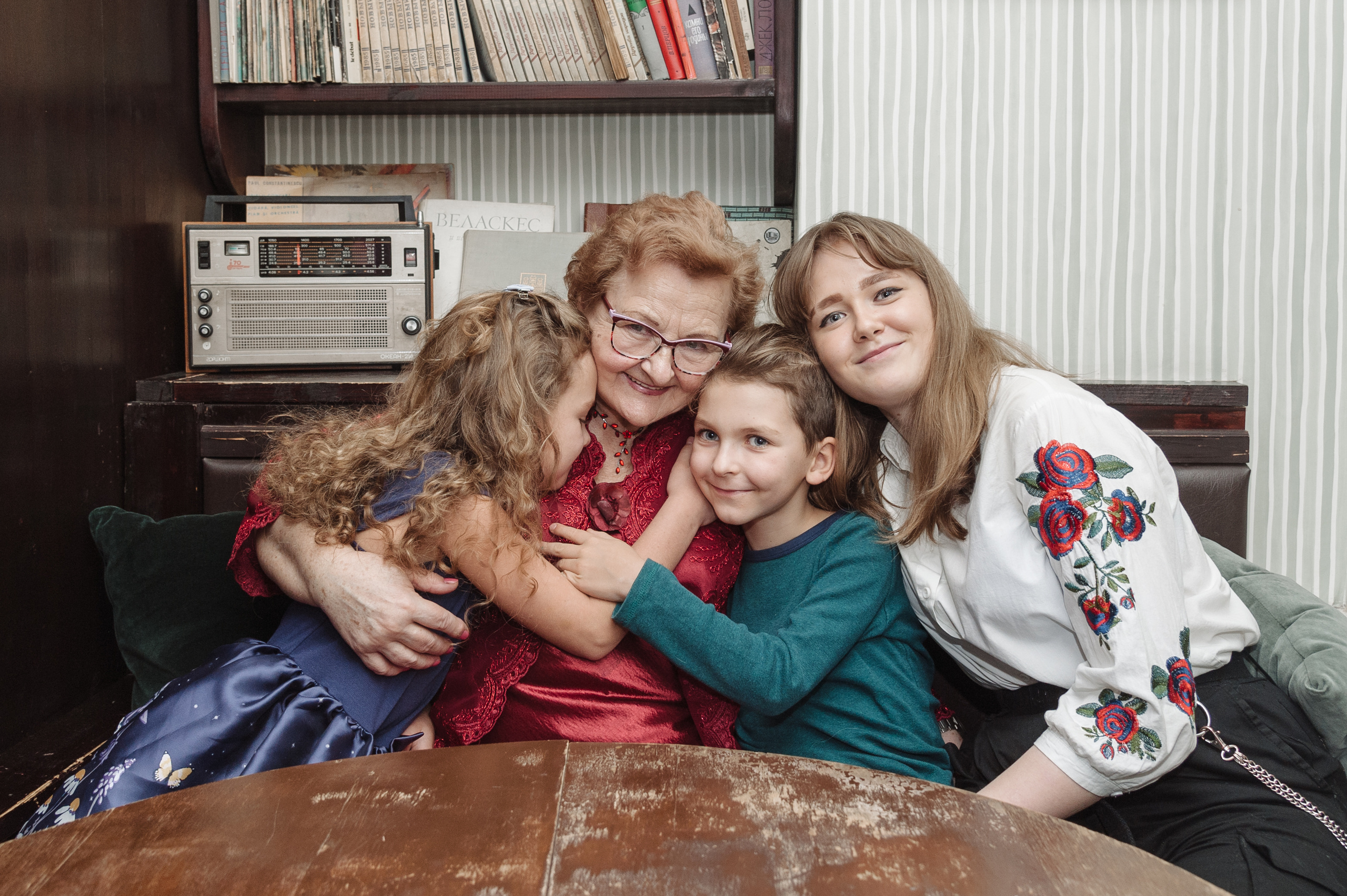 Фотосессия юбилея двух сестер 80 и 85. Семейный фотограф в Москве Елена Снегирева