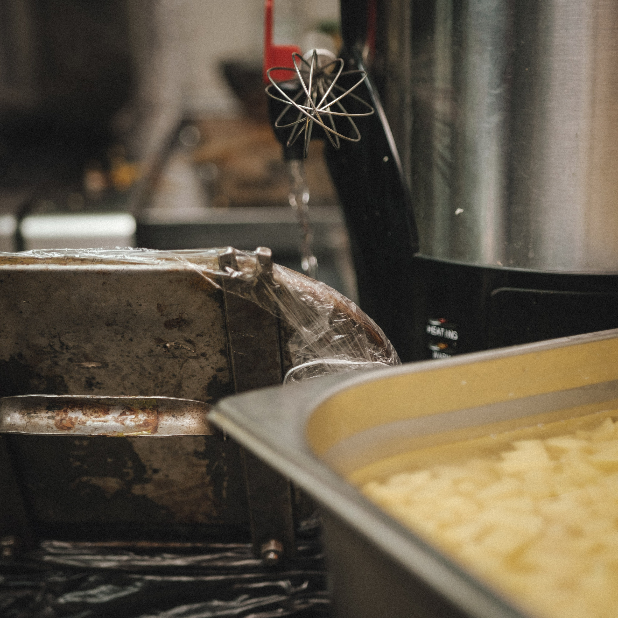 Снова готовка для кормления бездомных. Фотограф в Москве Максим Скоробогатов