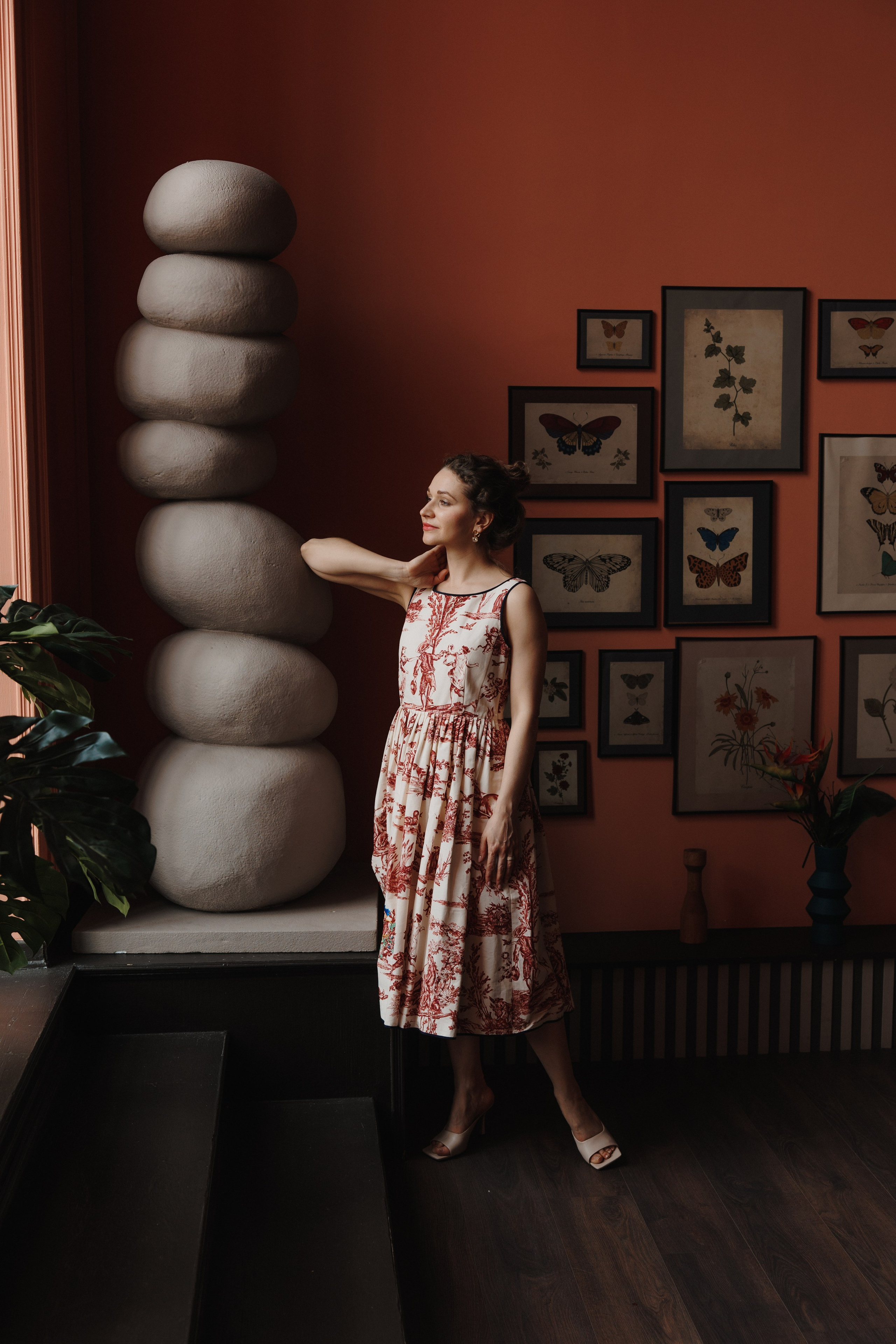 Портретный фотограф для контент съёмки в Новой Москве. Фотограф Москва. Портретный фотограф Александра Харитонова Москва Новая Москва Троицк