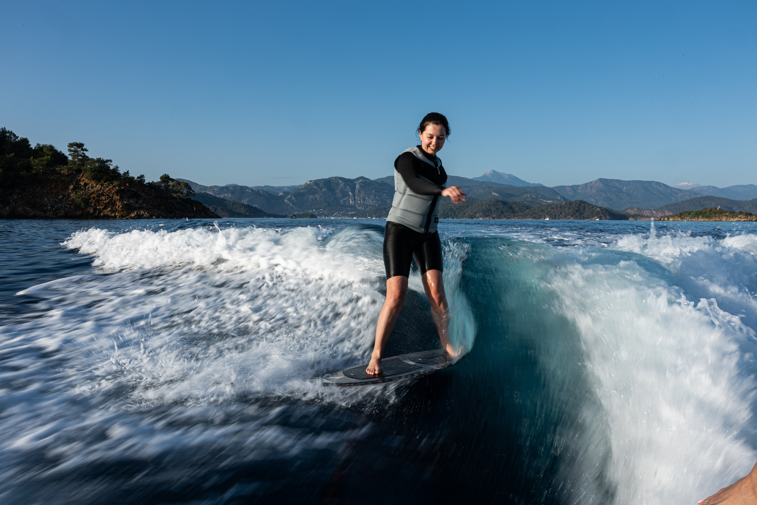 Wake Surfing. Лайфстайл Фотограф и Профессиональный Водный Фотограф в Москве