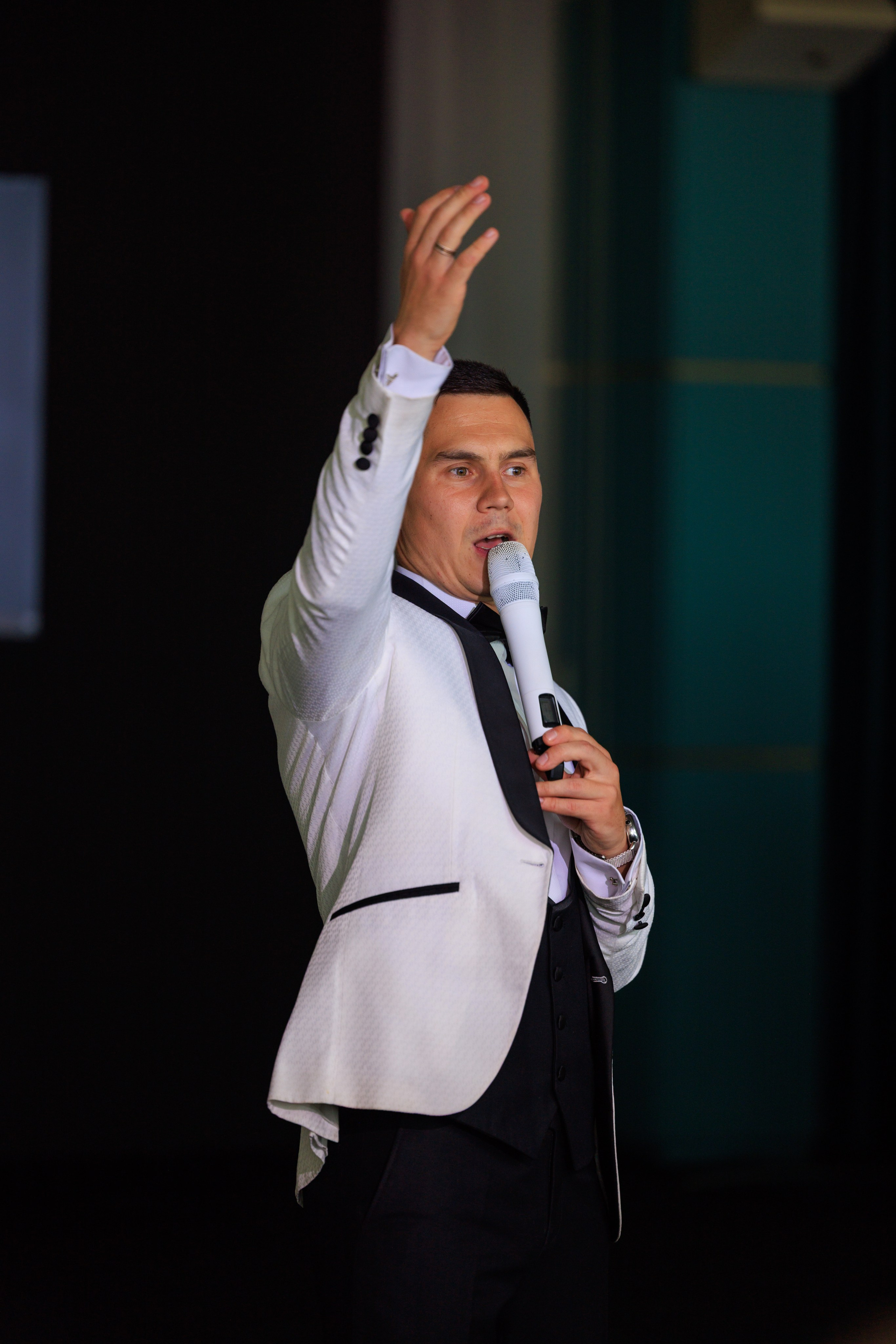 Выпускной лицея 244. Фотограф Александр Заломаев