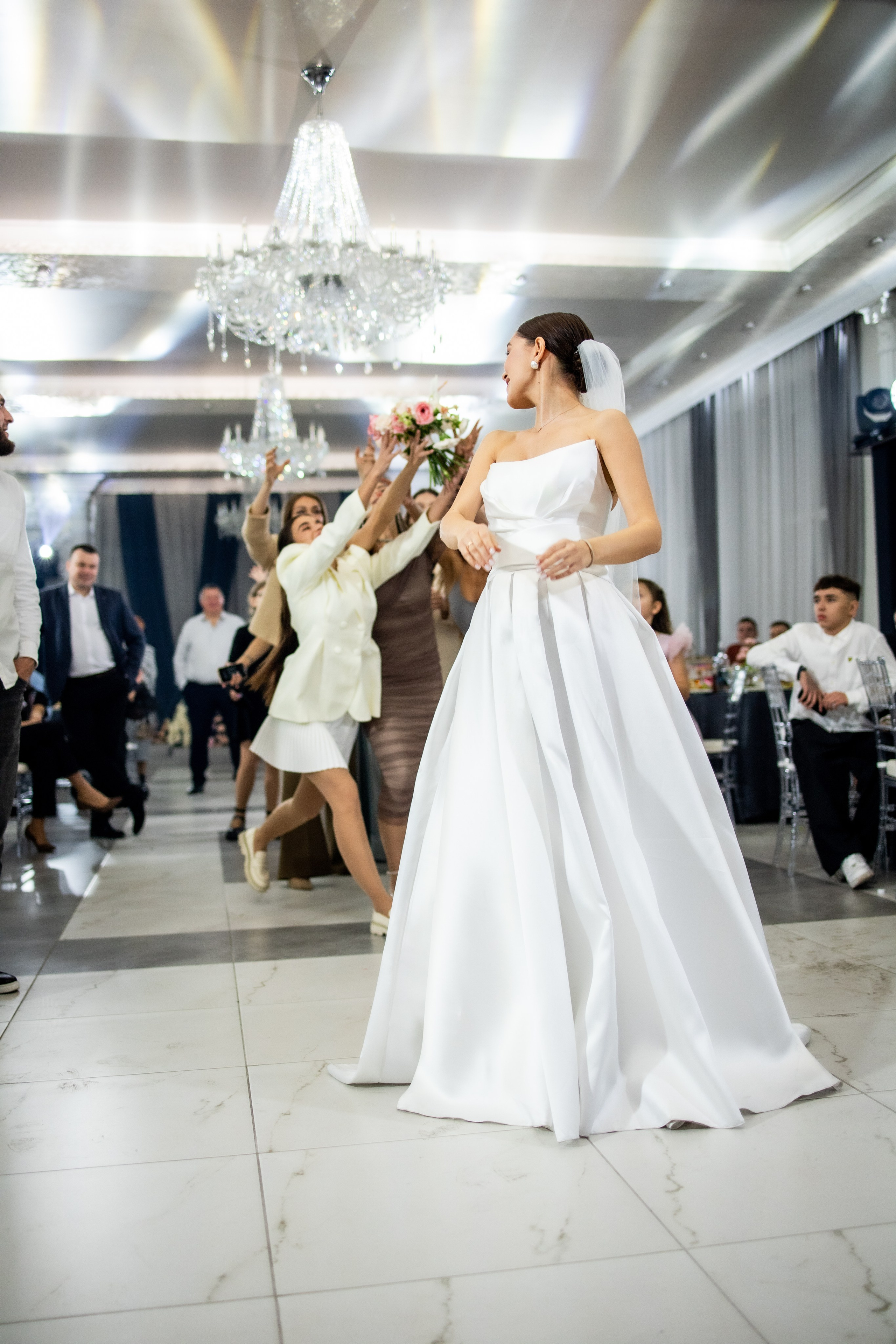 Артем и Вероника — Торжество. Фотограф Надежда Лукьянова